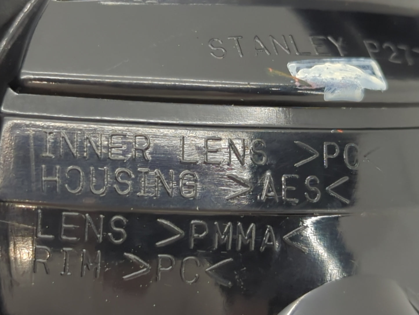 2007-2009 Mazda 3 Tail Light Assembly Passenger Right OEM P/N:P3917R Fits Fits 2007 2008 2009 OEM Used Auto Parts - Oemuseda