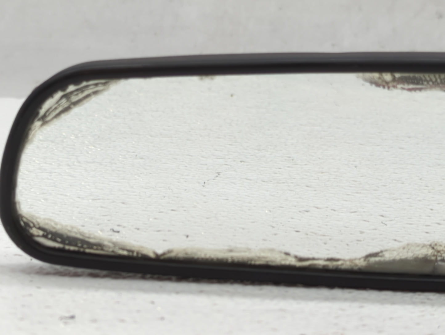 2007 Mazda 3 Interior Rear View Mirror Replacement OEM P/N:E11015617 Fits OEM Used Auto Parts - Oemusedautoparts1.com