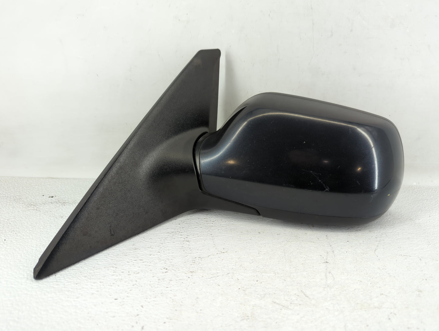 2007-2009 Mazda 3 Driver Side View Mirror - Left Door Mirror OEM Used - Oemusedautoparts1.com