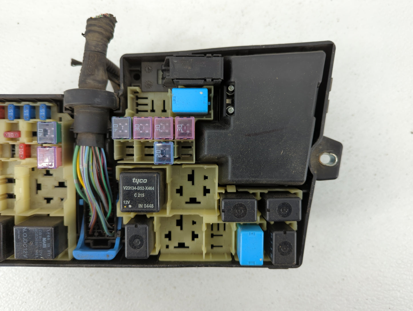 2004-2009 Mazda 3 Fusebox Fuse Box Panel Relay Module P/N:BP4K-66765 Fits Fits 2004 2005 2006 2007 2008 2009 OEM Used Auto P