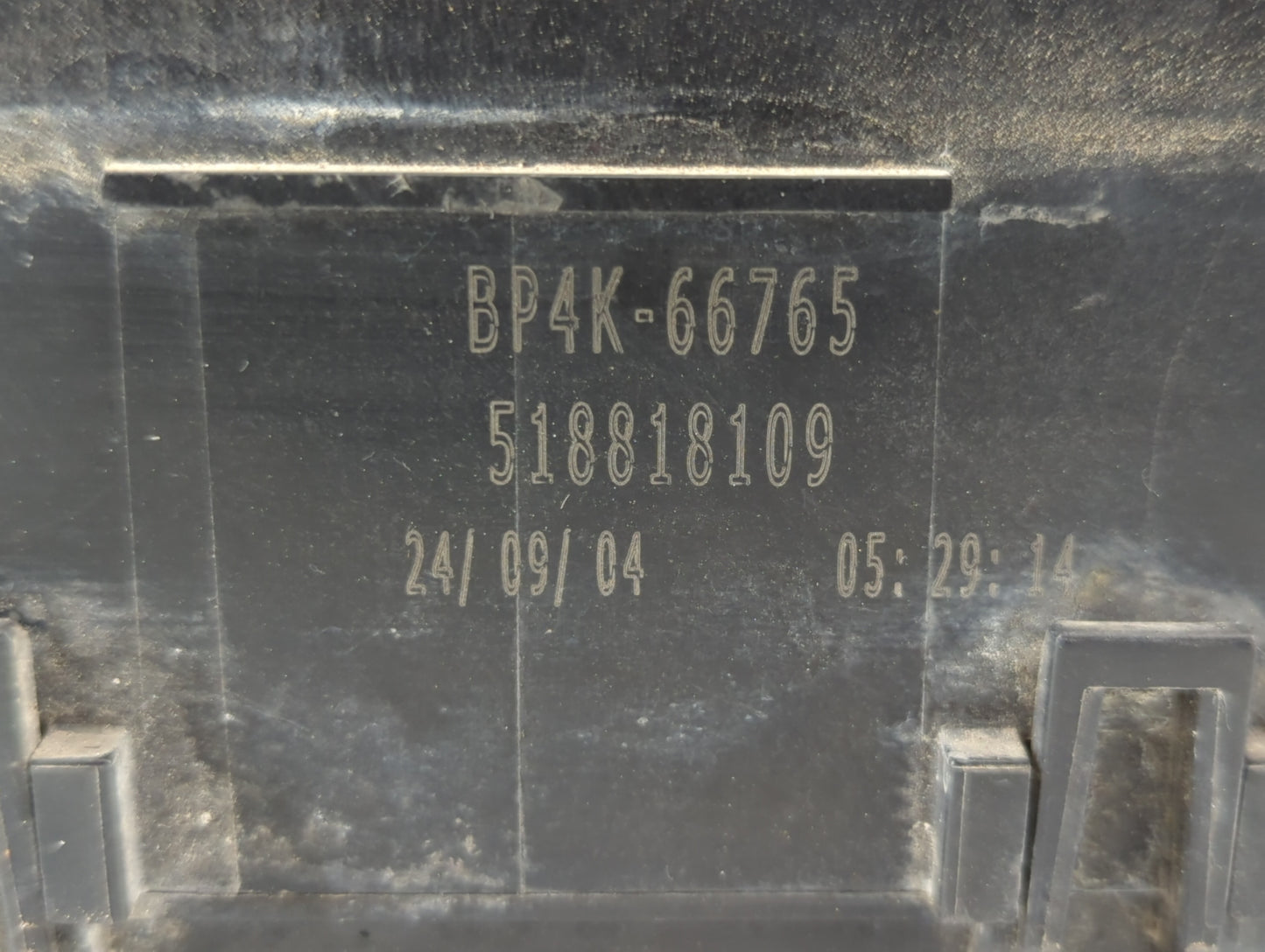 2004-2009 Mazda 3 Fusebox Fuse Box Panel Relay Module P/N:BP4K-66765 Fits Fits 2004 2005 2006 2007 2008 2009 OEM Used Auto P