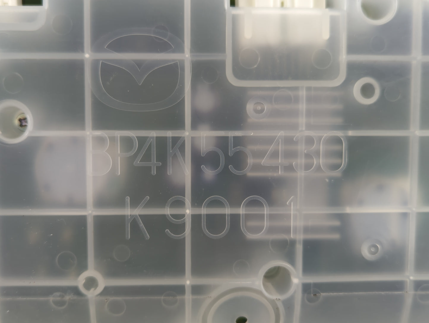 2007-2008 Mazda 3 Instrument Cluster Speedometer Gauges P/N:BP4K 55 430 Fits Fits 2007 2008 OEM Used Auto Parts - Oemusedaut