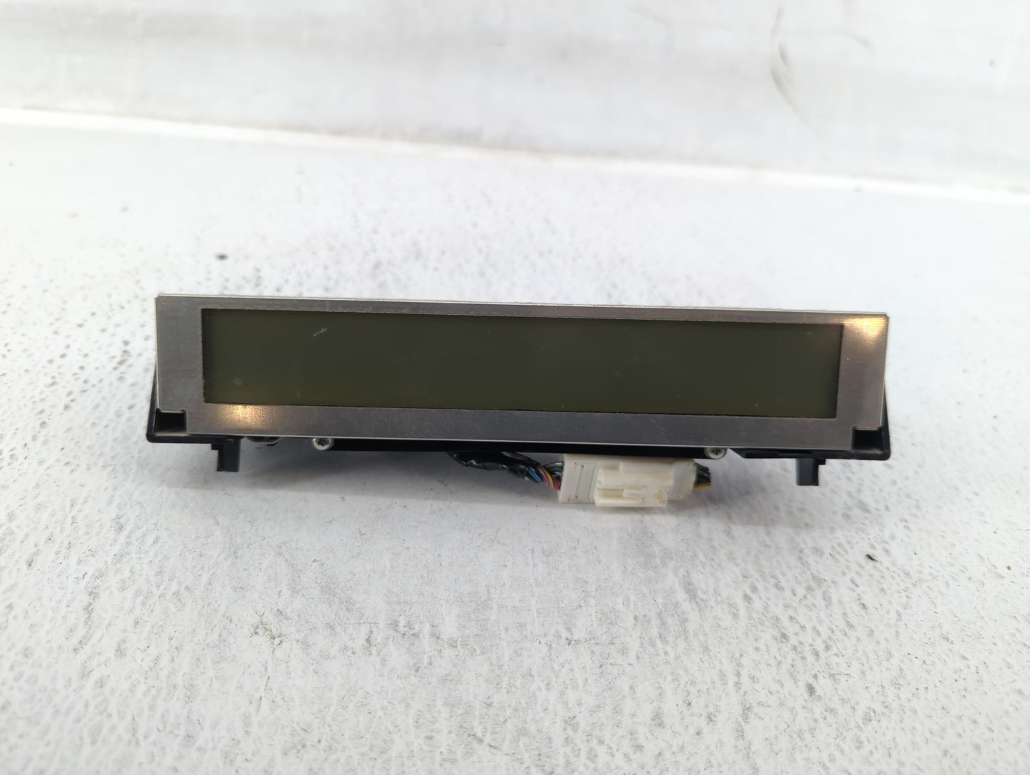 2006-2007 Mazda 3 Radio AM FM Cd Player Receiver Replacement P/N:BR9K 66 ARX Fits Fits 2006 2007 OEM Used Auto Parts - Oemus