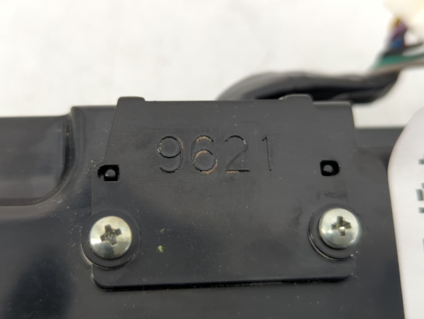 2006-2007 Mazda 3 Radio AM FM Cd Player Receiver Replacement P/N:BR9K 66 ARX Fits Fits 2006 2007 OEM Used Auto Parts - Oemus