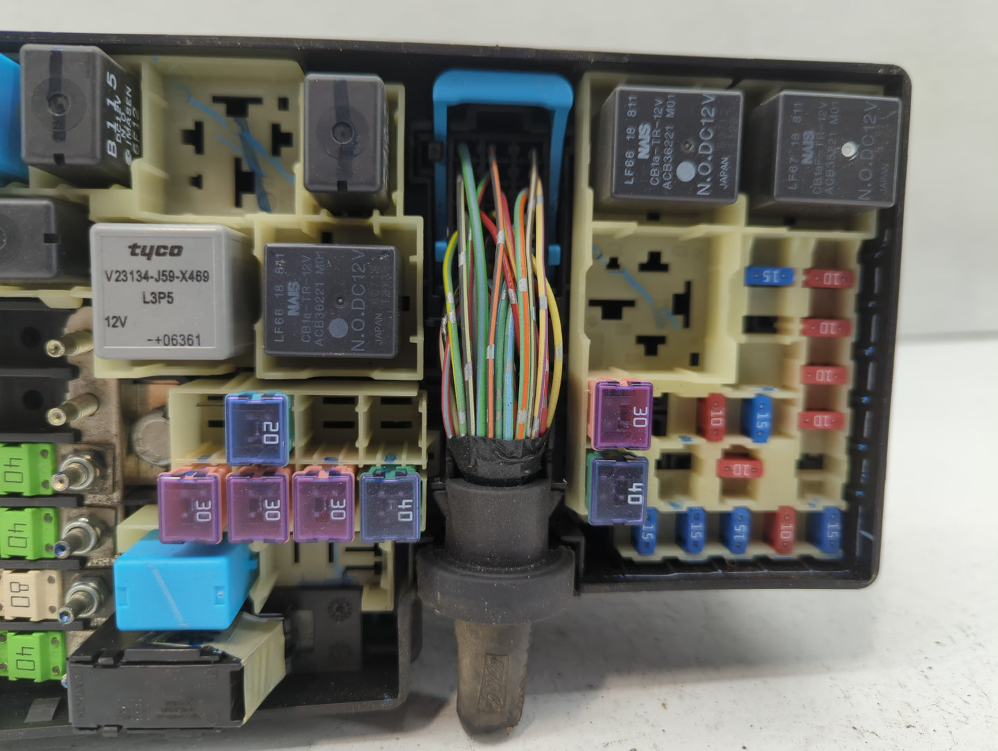 2004-2009 Mazda 3 Fusebox Fuse Box Panel Relay Module P/N:518818109 BP4K-66765 Fits Fits 2004 2005 2006 2007 2008 2009 OEM U