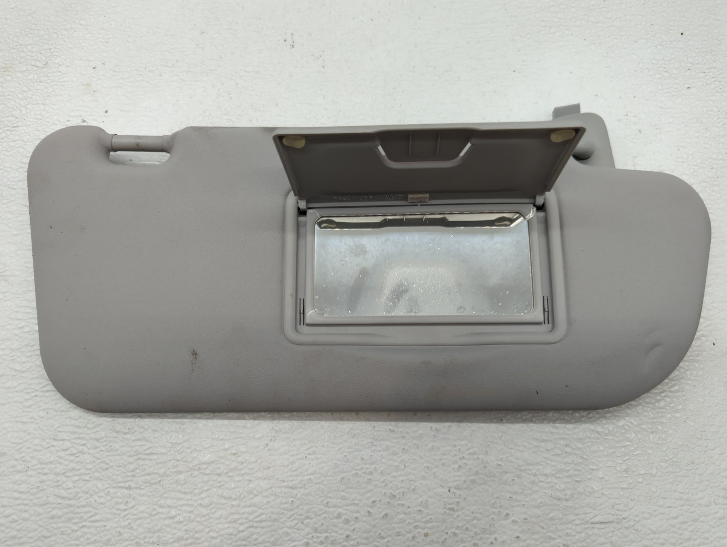 2007-2009 Mazda 3 Sun Visor Shade Replacement Passenger Right Mirror Fits Fits 2007 2008 2009 OEM Used Auto Parts - Oemuseda