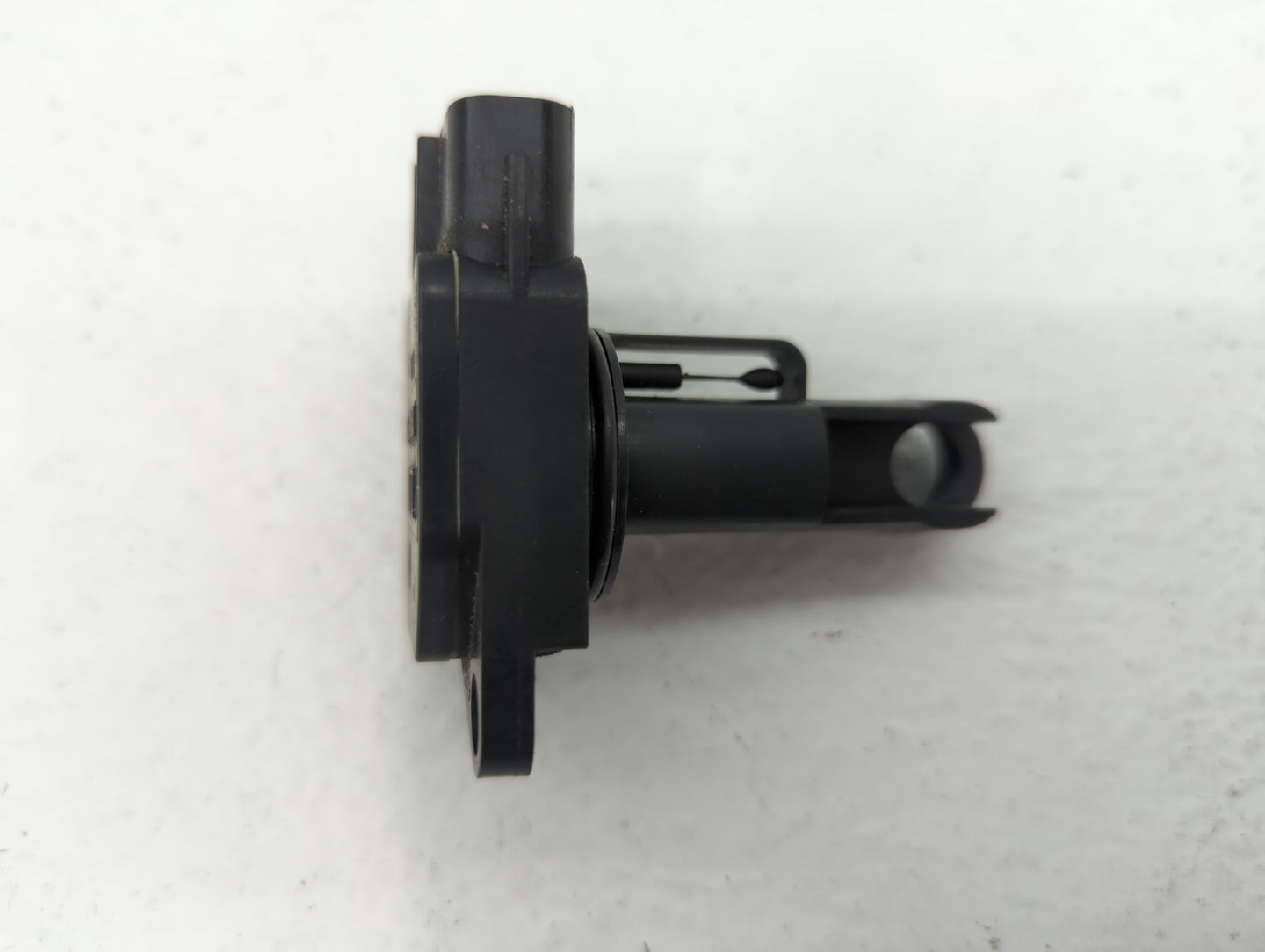 2004-2013 Mazda 3 Mass Air Flow Meter Maf - Oemusedautoparts1.com