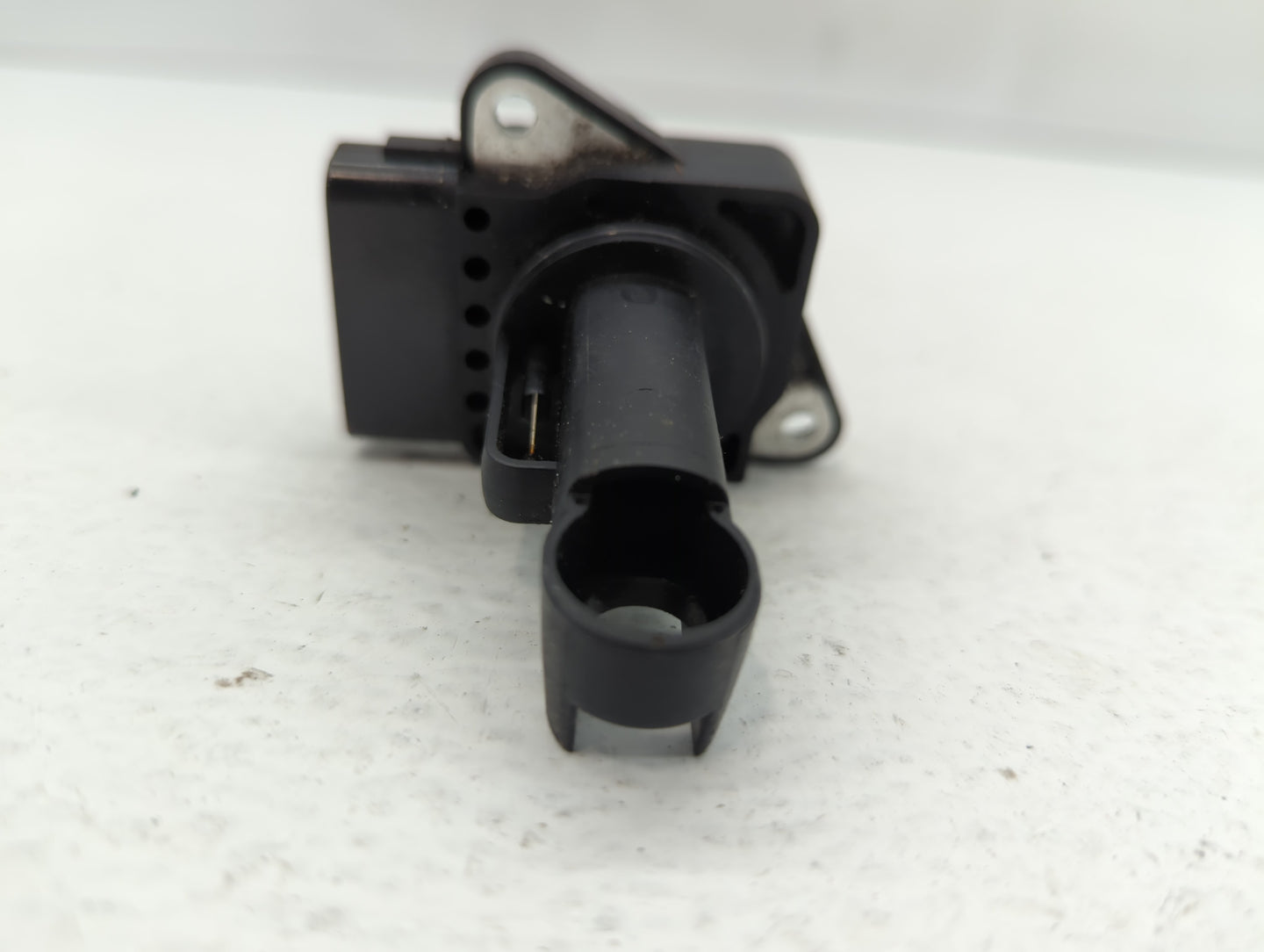 2004-2013 Mazda 3 Mass Air Flow Meter Maf - Oemusedautoparts1.com