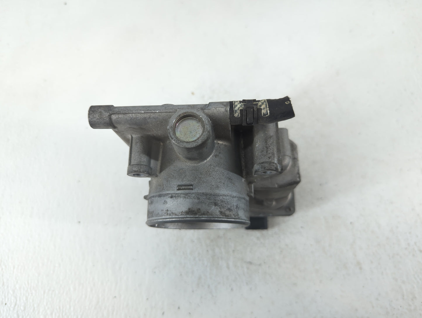 2006-2013 Mazda 3 Throttle Body P/N:125000858 L3R4 13 640 Fits Fits 2006 2007 2008 2009 2010 2011 2012 2013 OEM Used Auto Pa