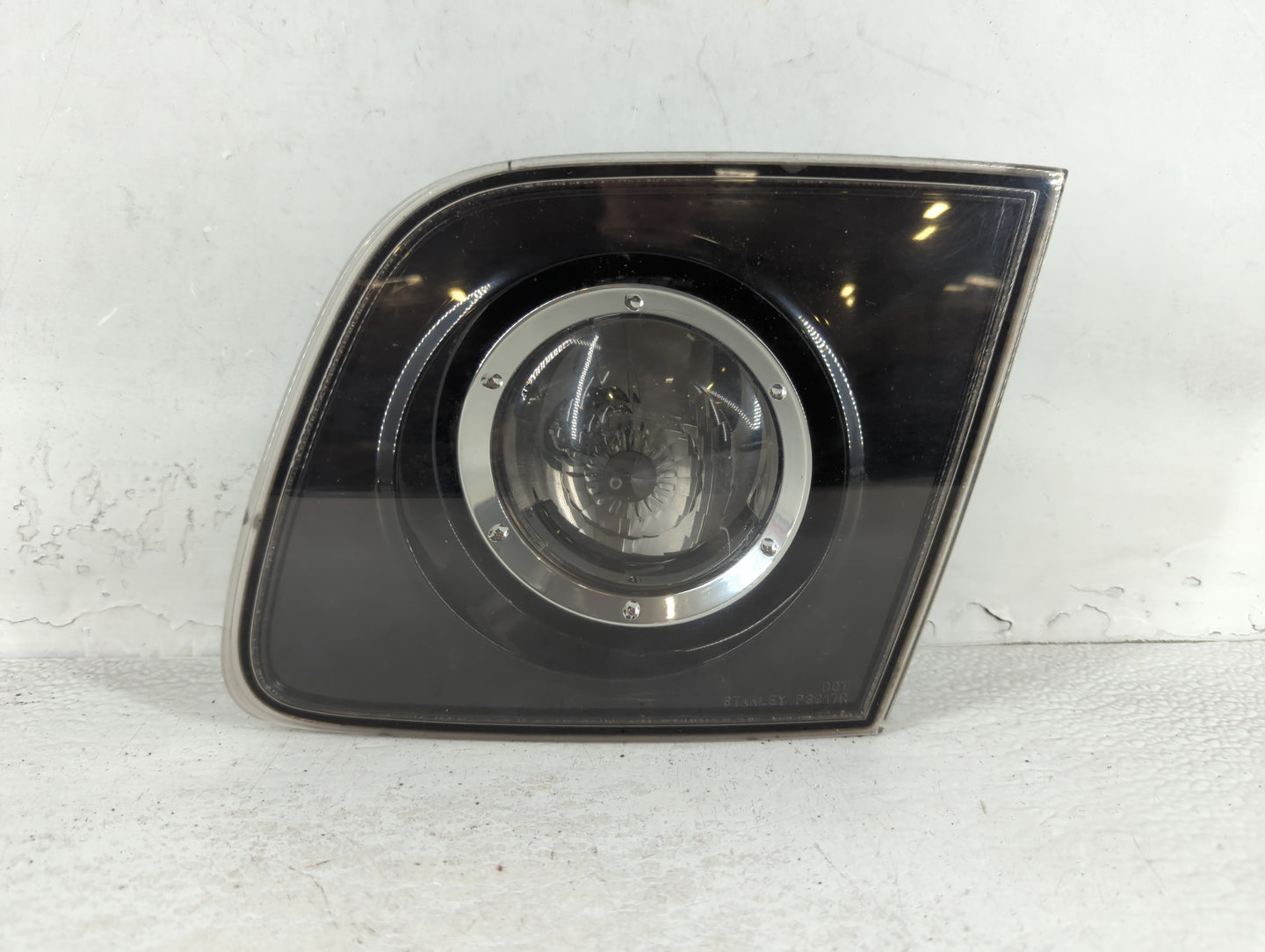 2007-2009 Mazda 3 Tail Light Assembly Passenger Right OEM P/N:P3917R Fits Fits 2007 2008 2009 OEM Used Auto Parts - Oemuseda