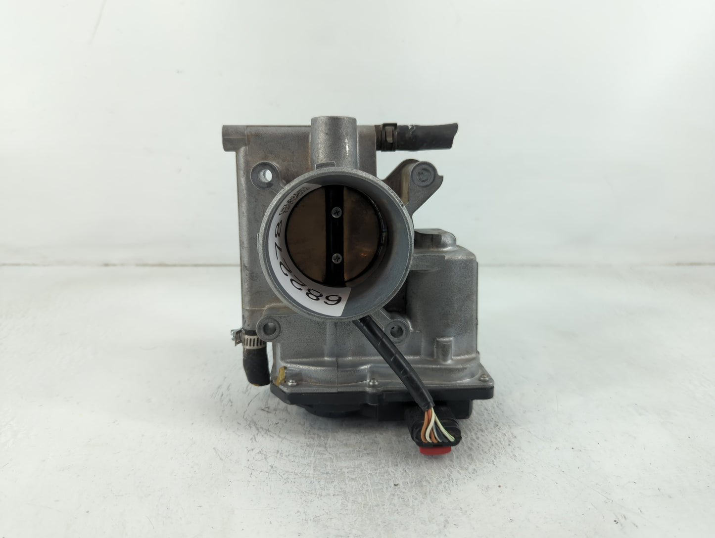 2006-2013 Mazda 3 Throttle Body P/N:125000547 Fits Fits 2006 2007 2008 2009 2010 2011 2012 2013 OEM Used Auto Parts - Oemuse