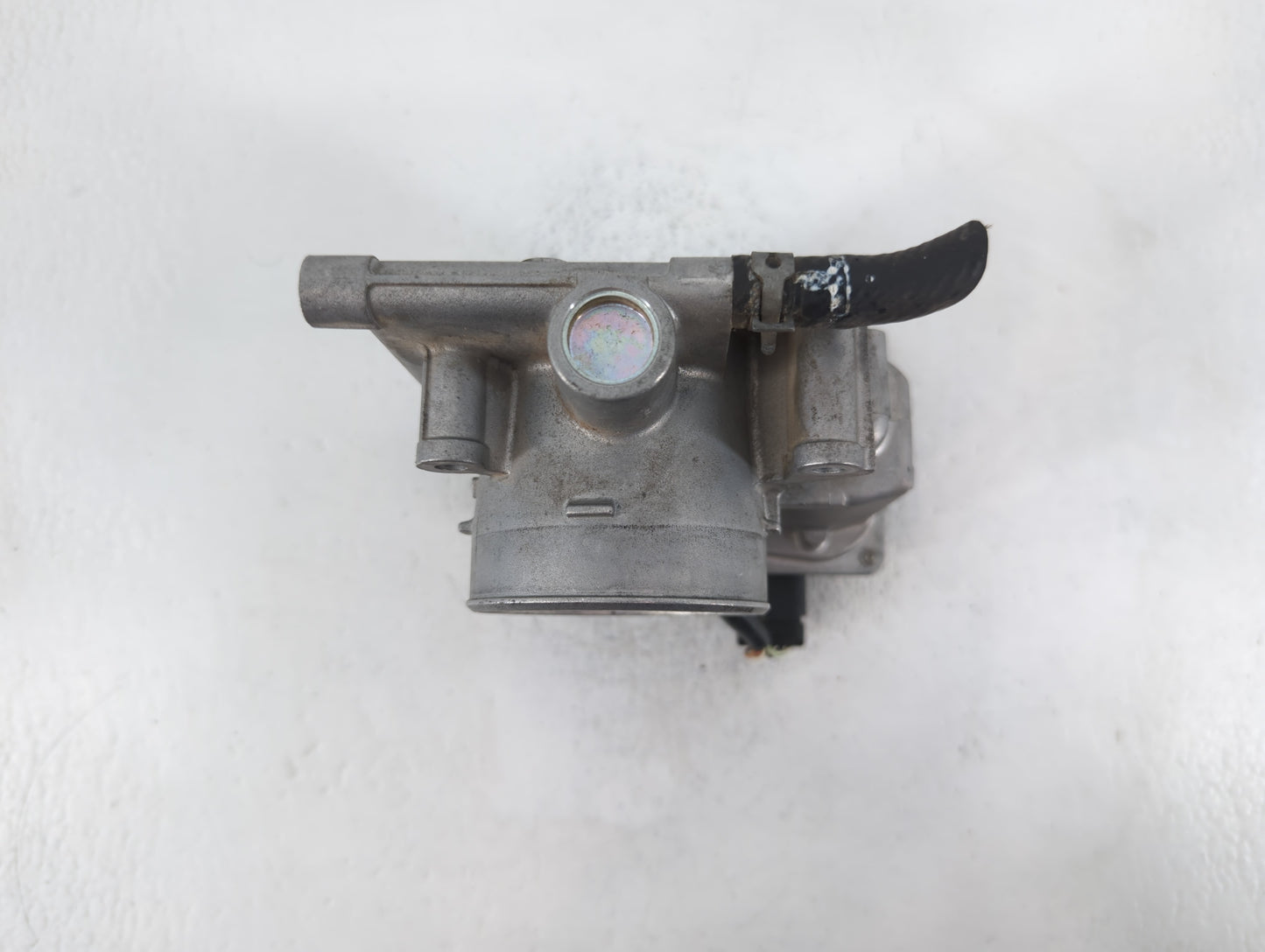 2006-2013 Mazda 3 Throttle Body P/N:125000547 Fits Fits 2006 2007 2008 2009 2010 2011 2012 2013 OEM Used Auto Parts - Oemuse