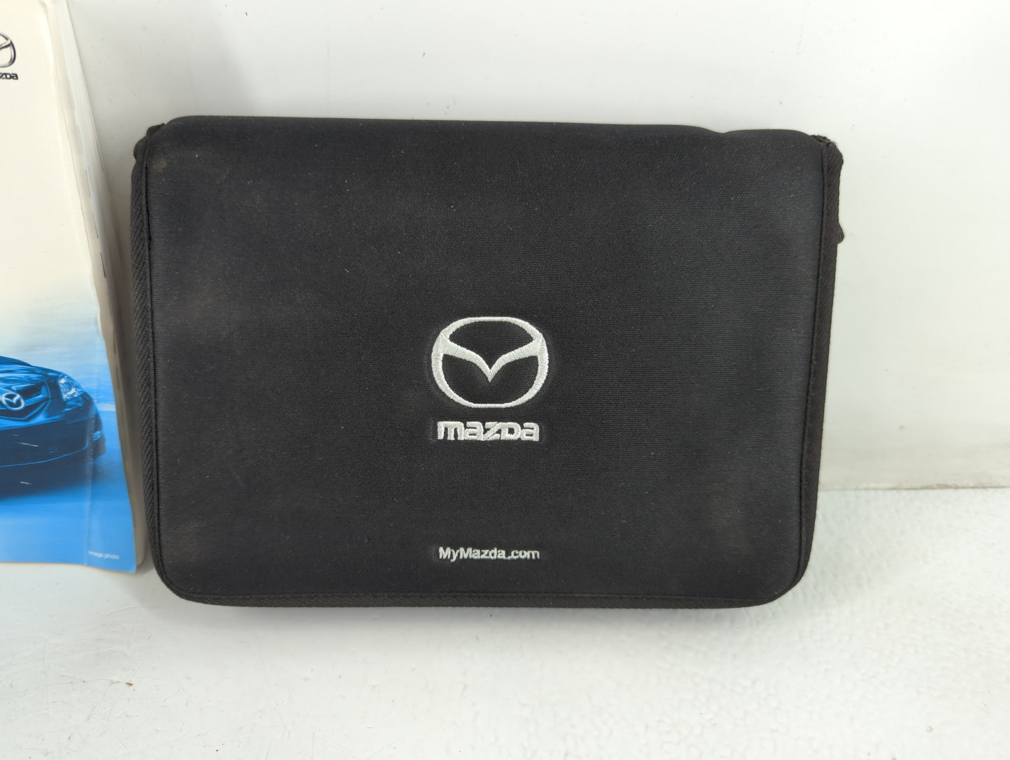 2007 Mazda 3 Owners Manual Book Guide P/N:9999-95-038C-07 OEM Used Auto Parts - Oemusedautoparts1.com