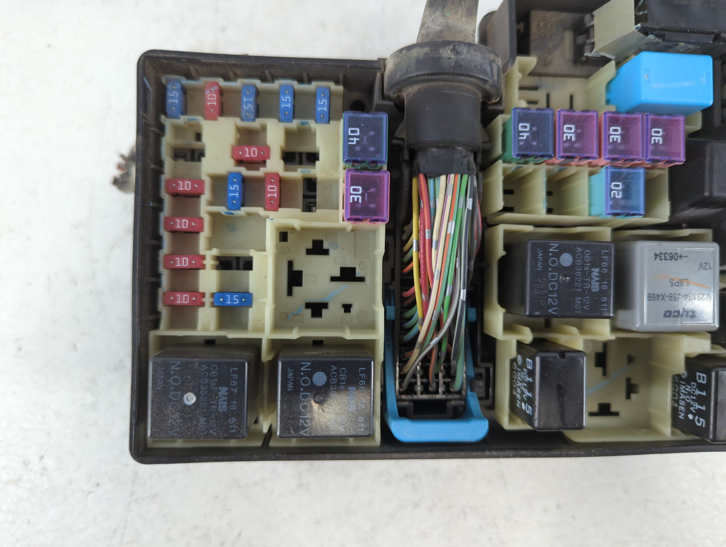 2004-2009 Mazda 3 Fusebox Fuse Box Panel Relay Module P/N:BP4K-66765 518818109 Fits Fits 2004 2005 2006 2007 2008 2009 OEM U