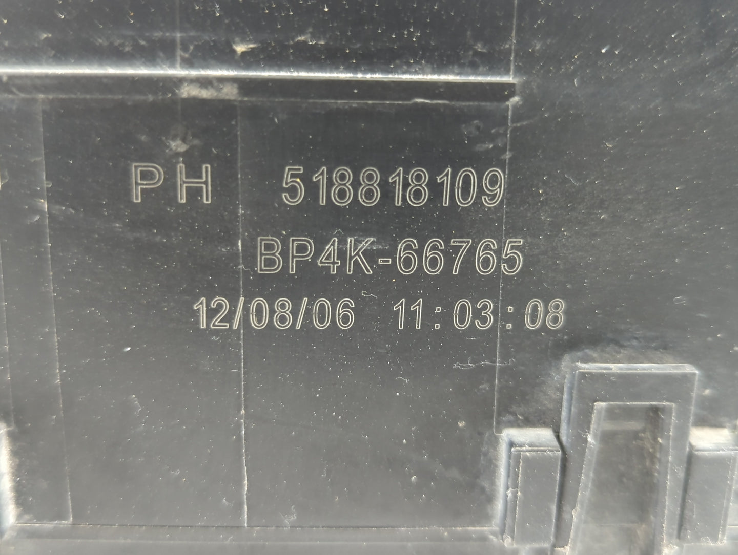 2004-2009 Mazda 3 Fusebox Fuse Box Panel Relay Module P/N:BP4K-66765 518818109 Fits Fits 2004 2005 2006 2007 2008 2009 OEM U