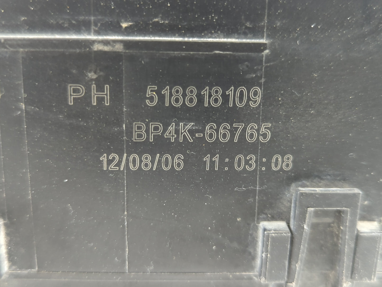 2004-2009 Mazda 3 Fusebox Fuse Box Panel Relay Module P/N:BP4K-66765 518818109 Fits Fits 2004 2005 2006 2007 2008 2009 OEM U