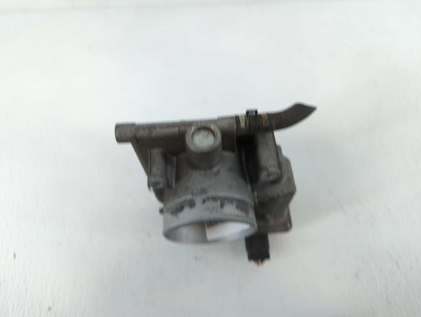 2006-2013 Mazda 3 Throttle Body P/N:125000978 L3R4 13 640 Fits Fits 2006 2007 2008 2009 2010 2011 2012 2013 OEM Used Auto Pa