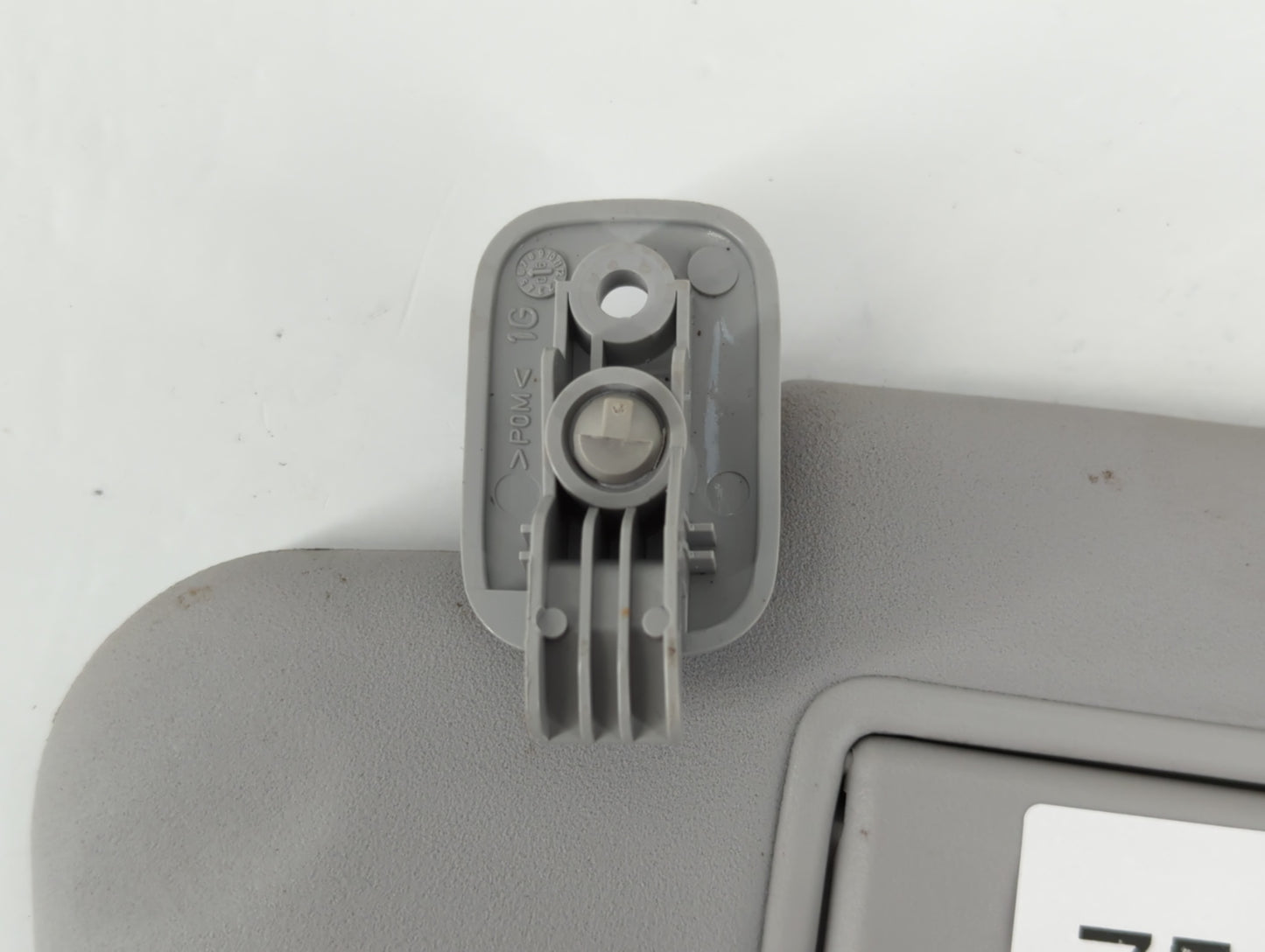 2007 Mazda 3 Sun Visor Shade Replacement Driver Left Mirror Fits OEM Used Auto Parts - Oemusedautoparts1.com