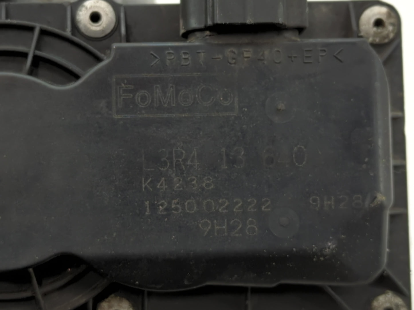 2006-2013 Mazda 3 Throttle Body P/N:125002222 Fits Fits 2006 2007 2008 2009 2010 2011 2012 2013 OEM Used Auto Parts - Oemuse