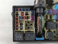 2004-2009 Mazda 3 Fusebox Fuse Box Panel Relay Module P/N:8688039 3M5T-14A142-AB Fits Fits 2004 2005 2006 2007 2008 2009 OEM