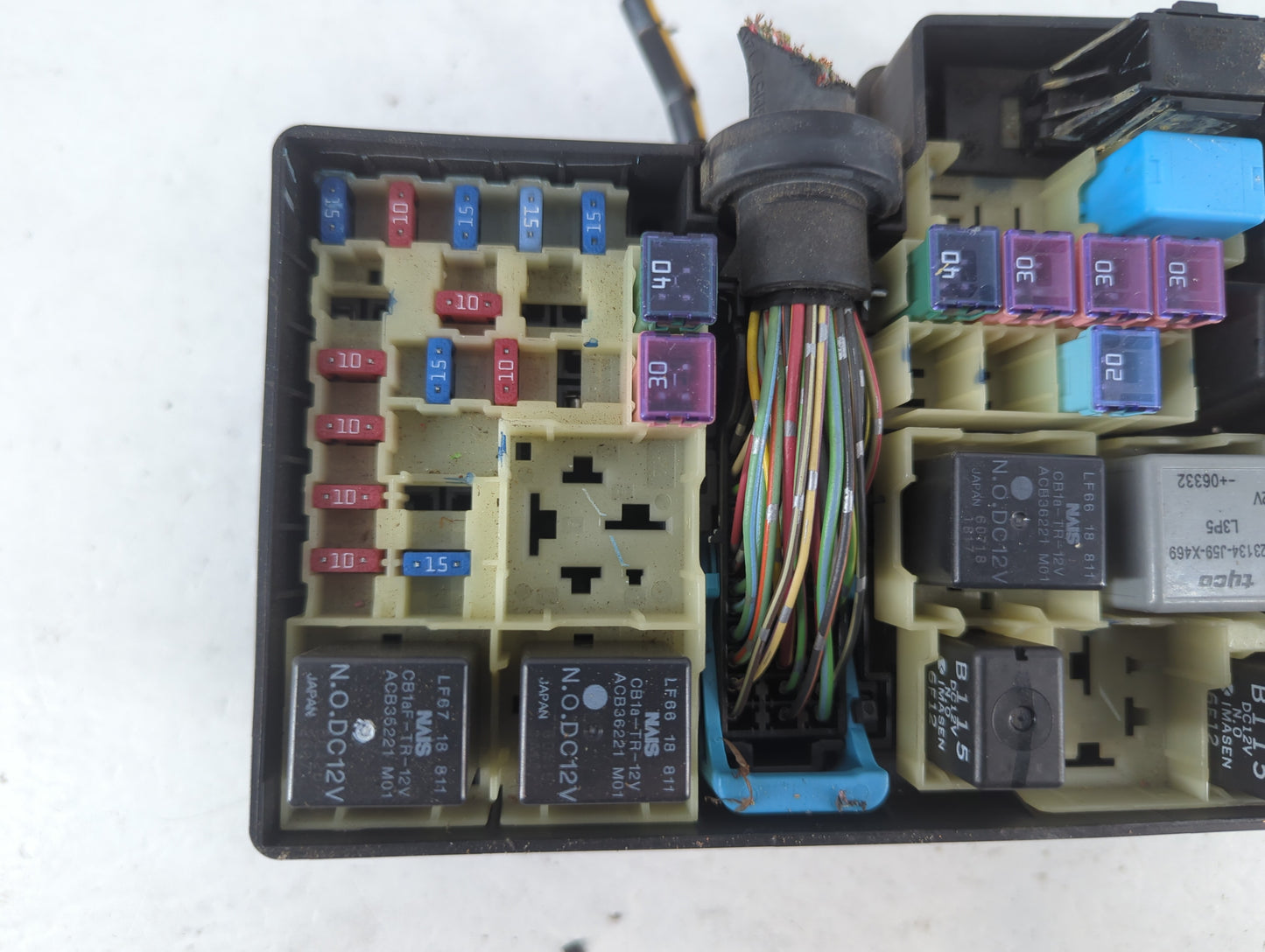 2004-2009 Mazda 3 Fusebox Fuse Box Panel Relay Module P/N:BP4K-66765 518818109 Fits Fits 2004 2005 2006 2007 2008 2009 OEM U