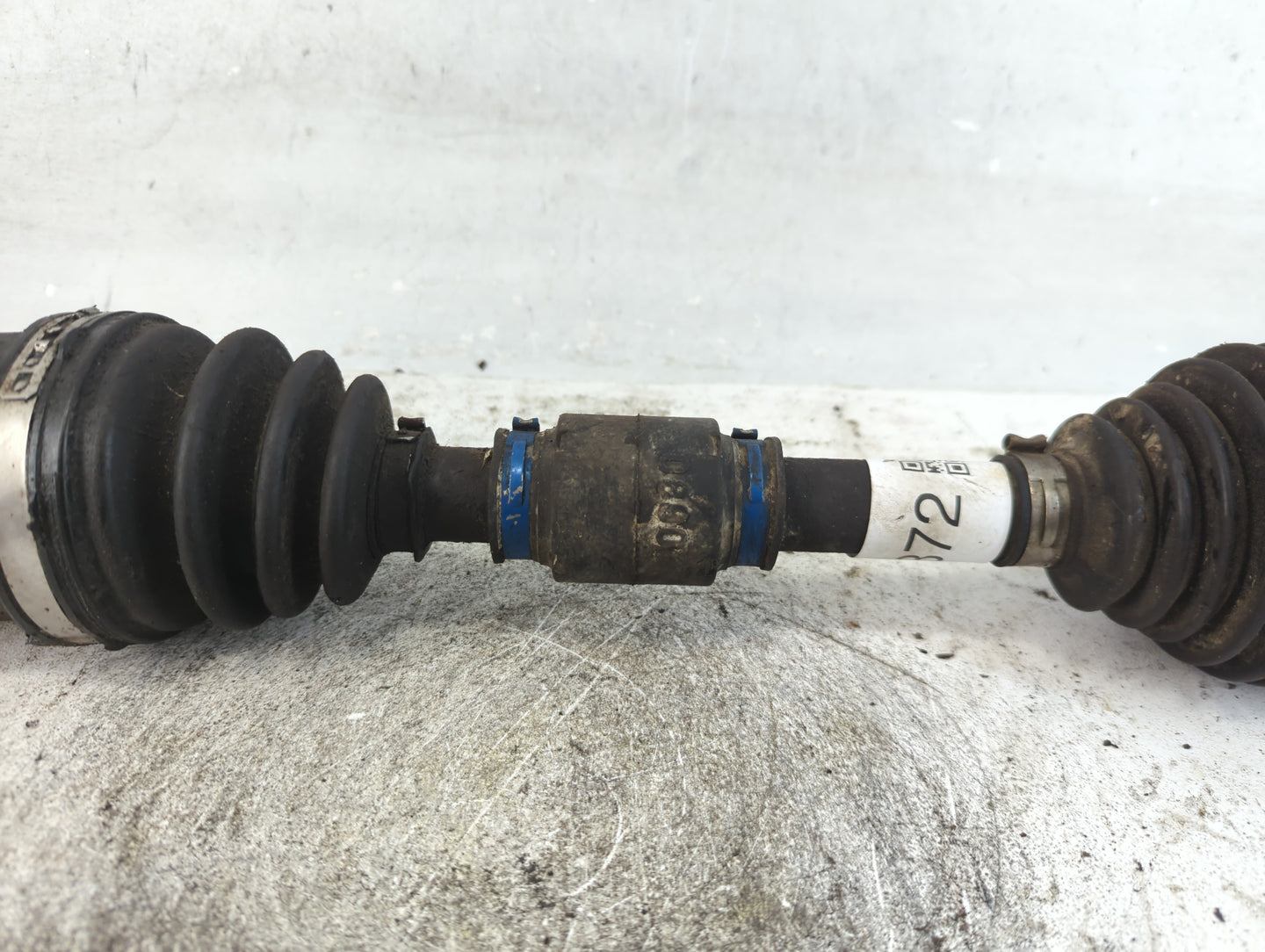 2007-2009 Mazda 3 Axle Shaft Rear Passenger Cv C/v - Oemusedautoparts1.com