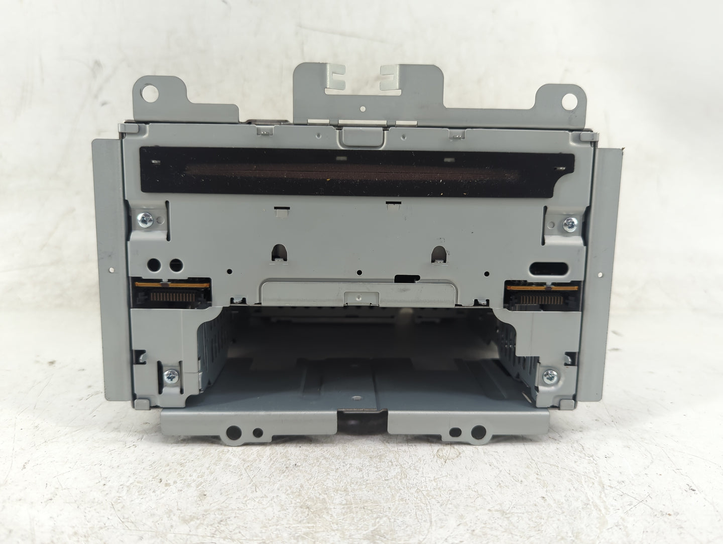 2006-2007 Mazda 5 Radio AM FM Cd Player Receiver Replacement P/N:CC43 66 AR0 Fits Fits 2006 2007 OEM Used Auto Parts - Oemus