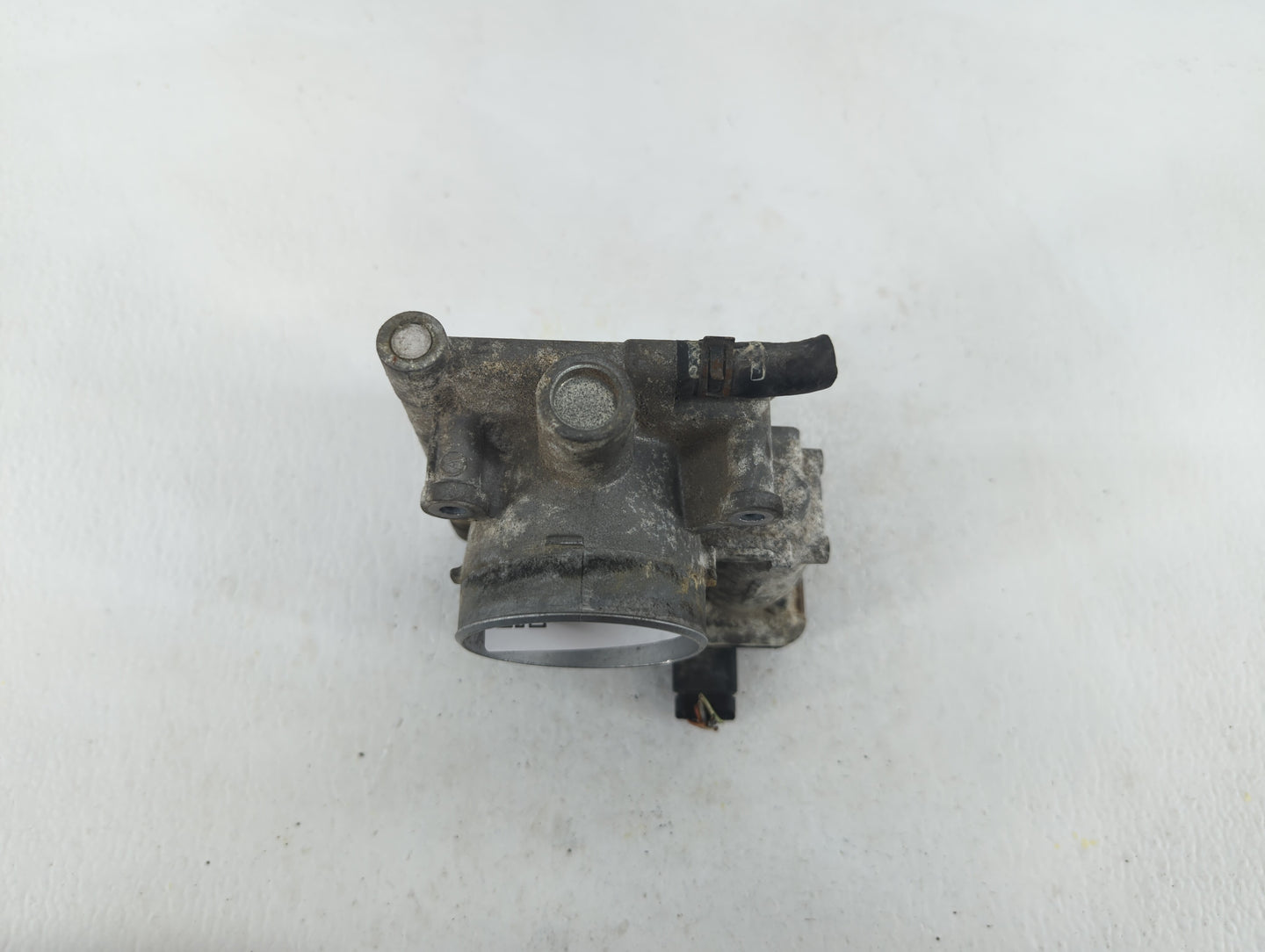 2006-2007 Mazda 5 Throttle Body P/N:3M4G-AJ 3M4G-AG, 3M46-AD, 3M4G-AE Fits Fits 2003 2004 2005 2006 2007 OEM Used Auto Parts