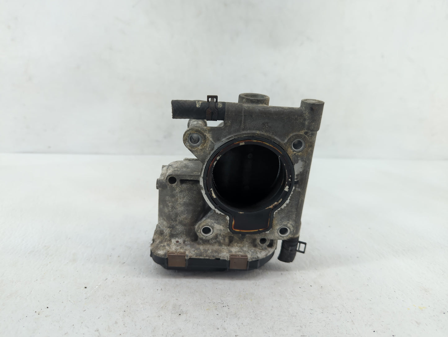 2006-2007 Mazda 5 Throttle Body P/N:3M4G-AJ 3M4G-AG, 3M46-AD, 3M4G-AE Fits Fits 2003 2004 2005 2006 2007 OEM Used Auto Parts
