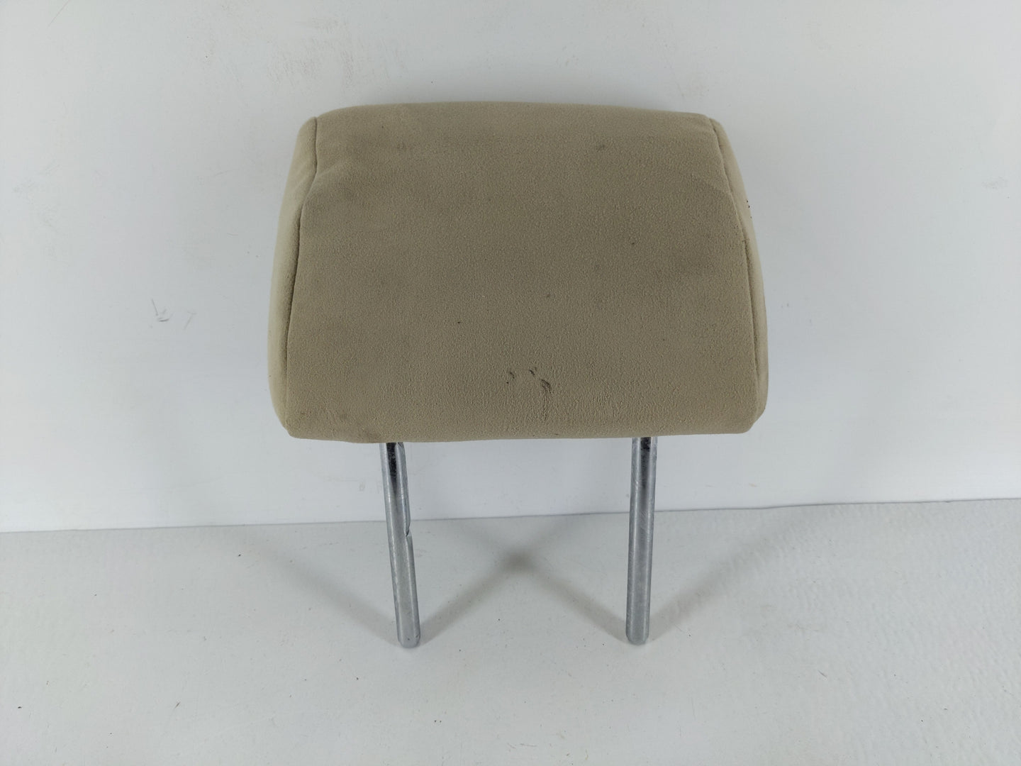 2007 Mazda 6 Headrest Head Rest Rear Seat Fits OEM Used Auto Parts - Oemusedautoparts1.com