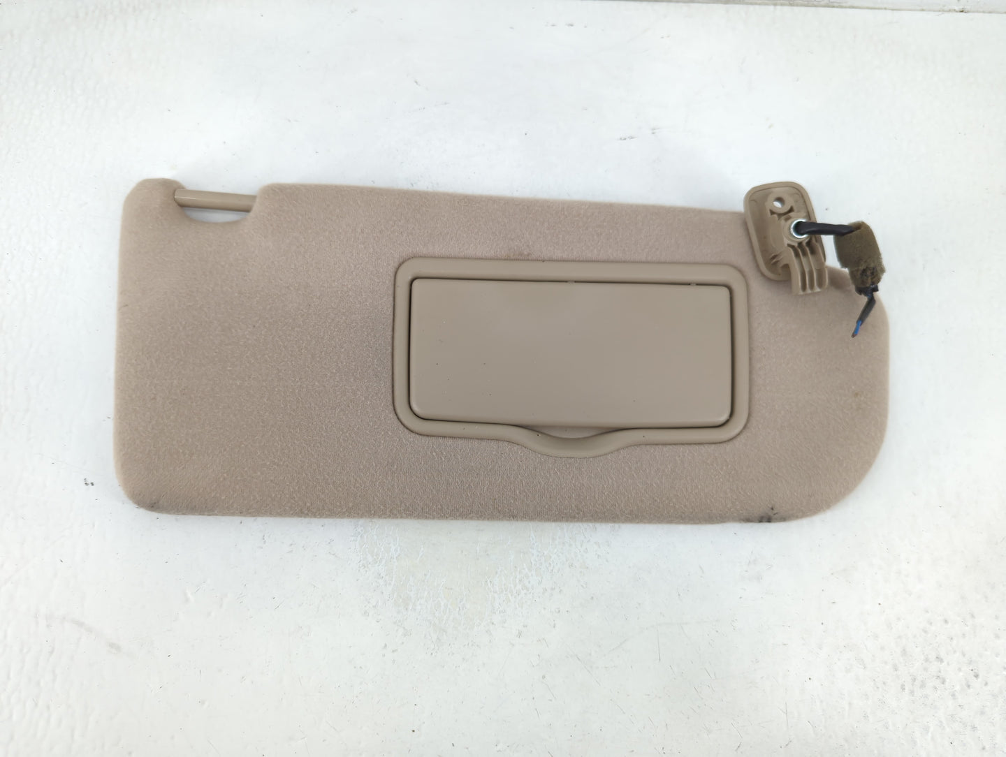 2007 Mazda 6 Sun Visor Shade Replacement Passenger Right Mirror Fits OEM Used Auto Parts - Oemusedautoparts1.com