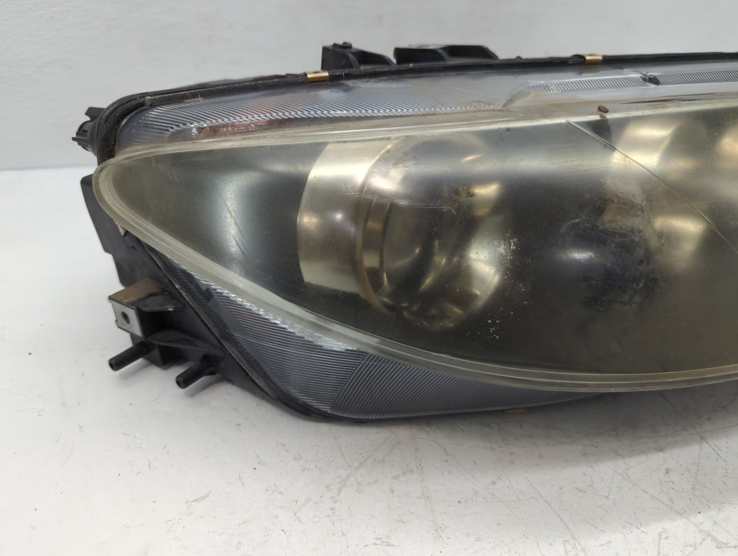 2007 Mazda 6 Passenger Right Oem Head Light Headlight Lamp - Oemusedautoparts1.com