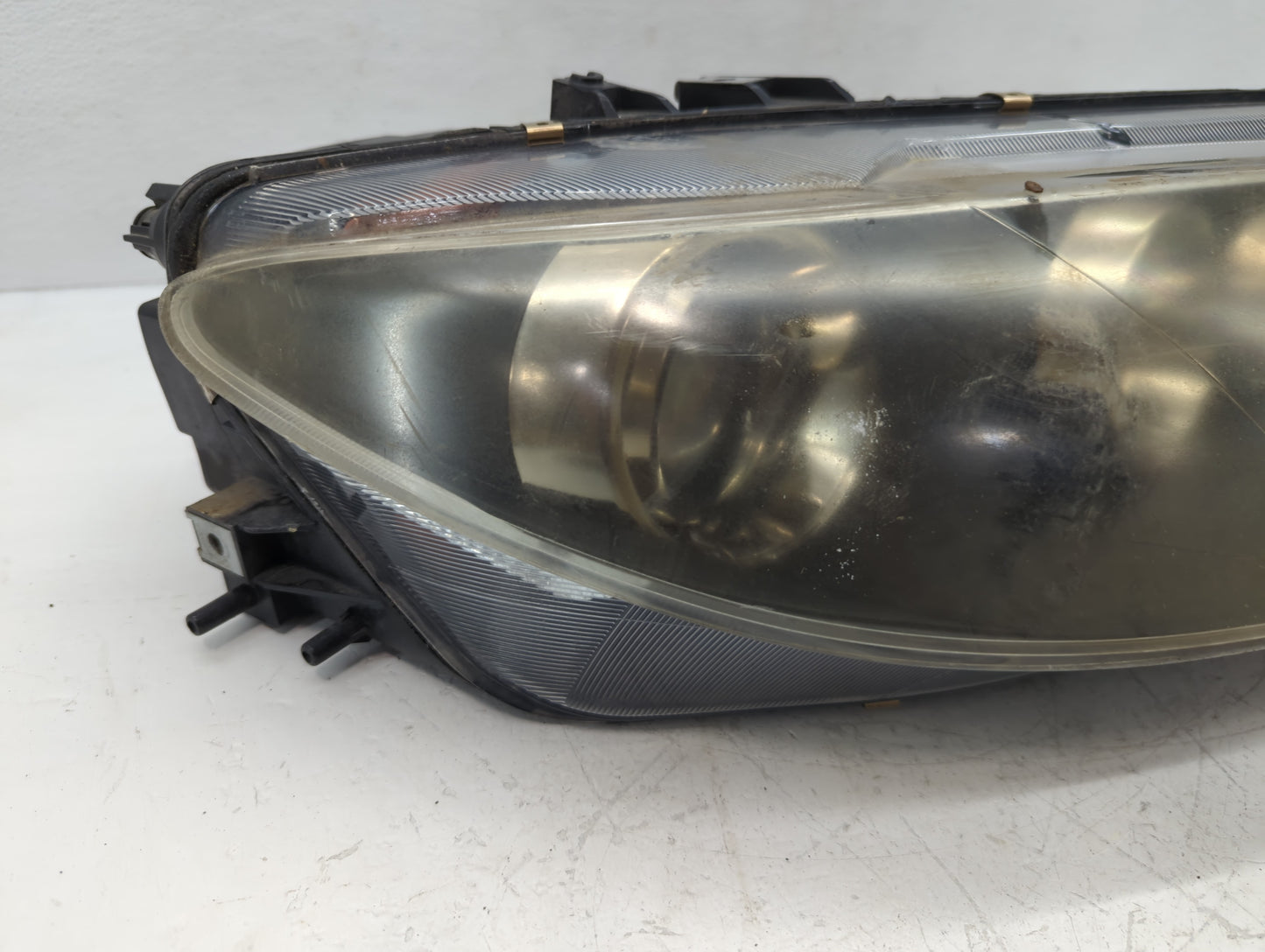 2007 Mazda 6 Passenger Right Oem Head Light Headlight Lamp - Oemusedautoparts1.com