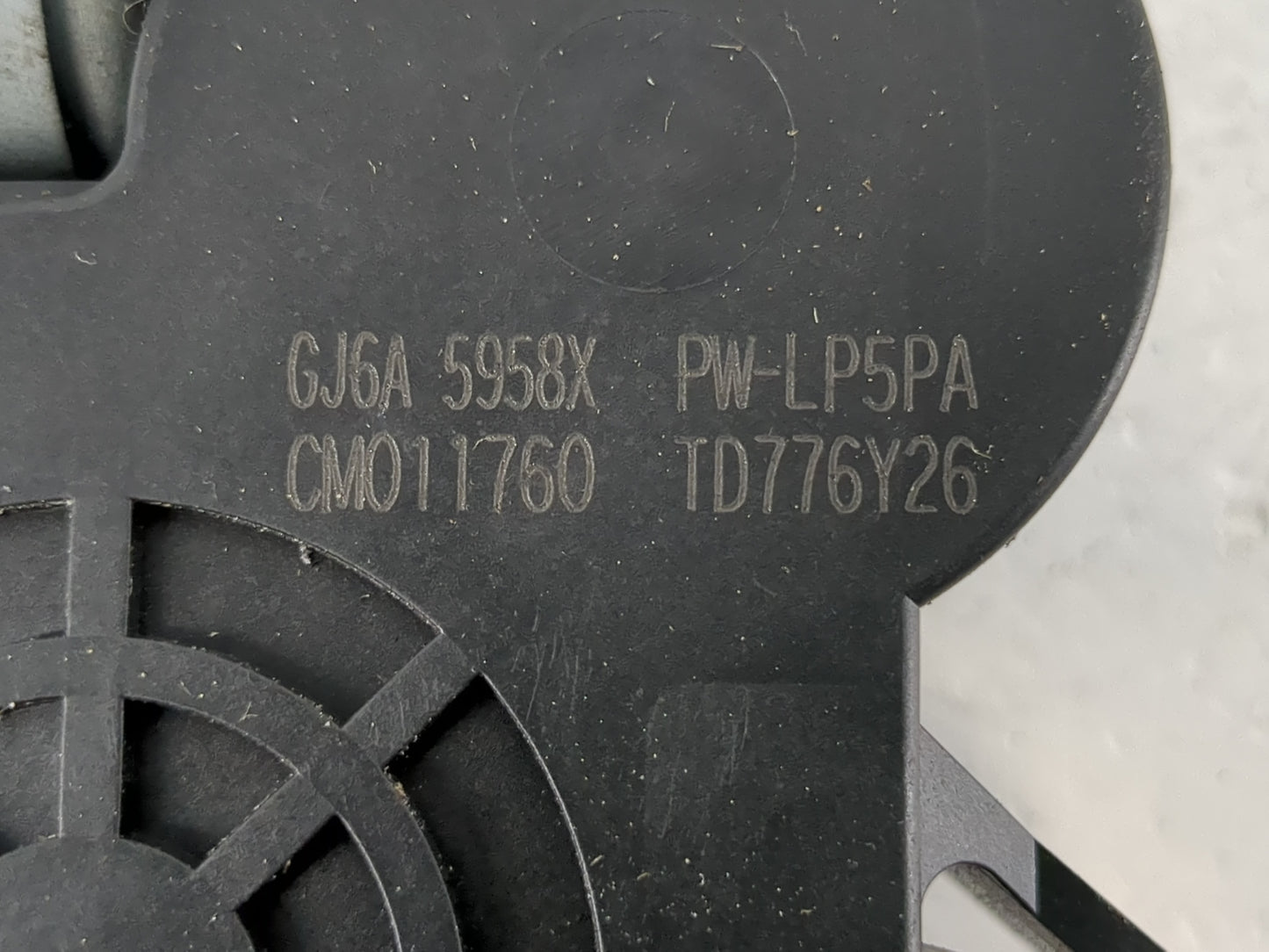 2007 Mazda 6 Driver Front Left Power Window Motor - Oemusedautoparts1.com