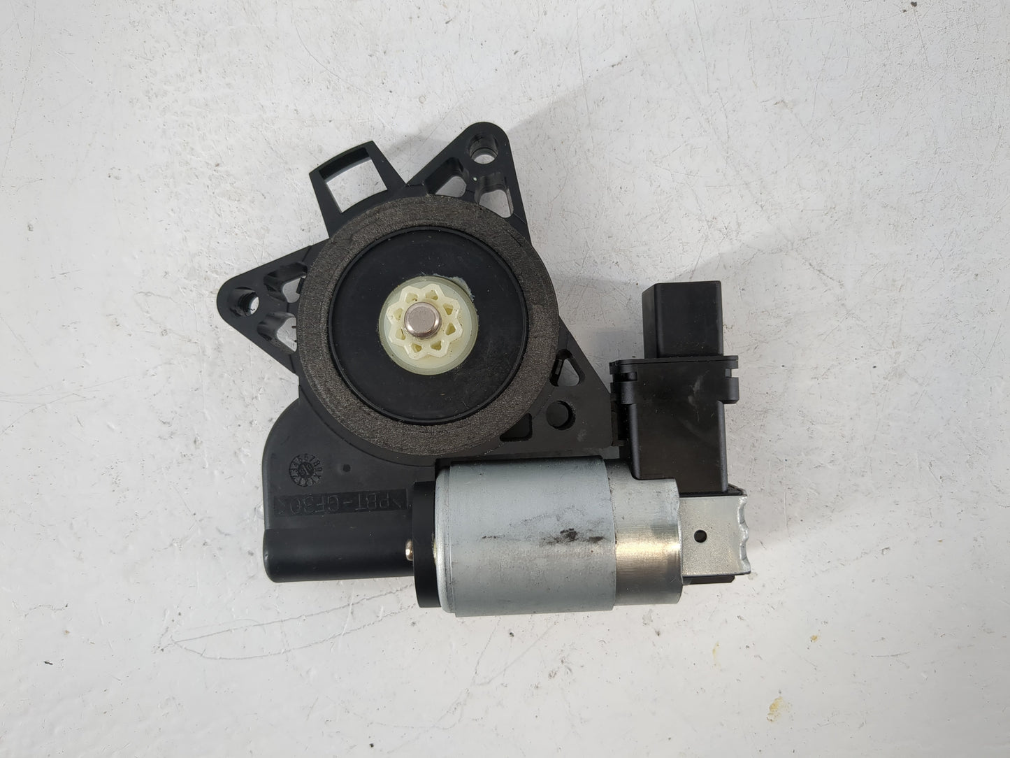 2006-2007 Mazda 6 Passenger Front Right Power Window Motor - Oemusedautoparts1.com