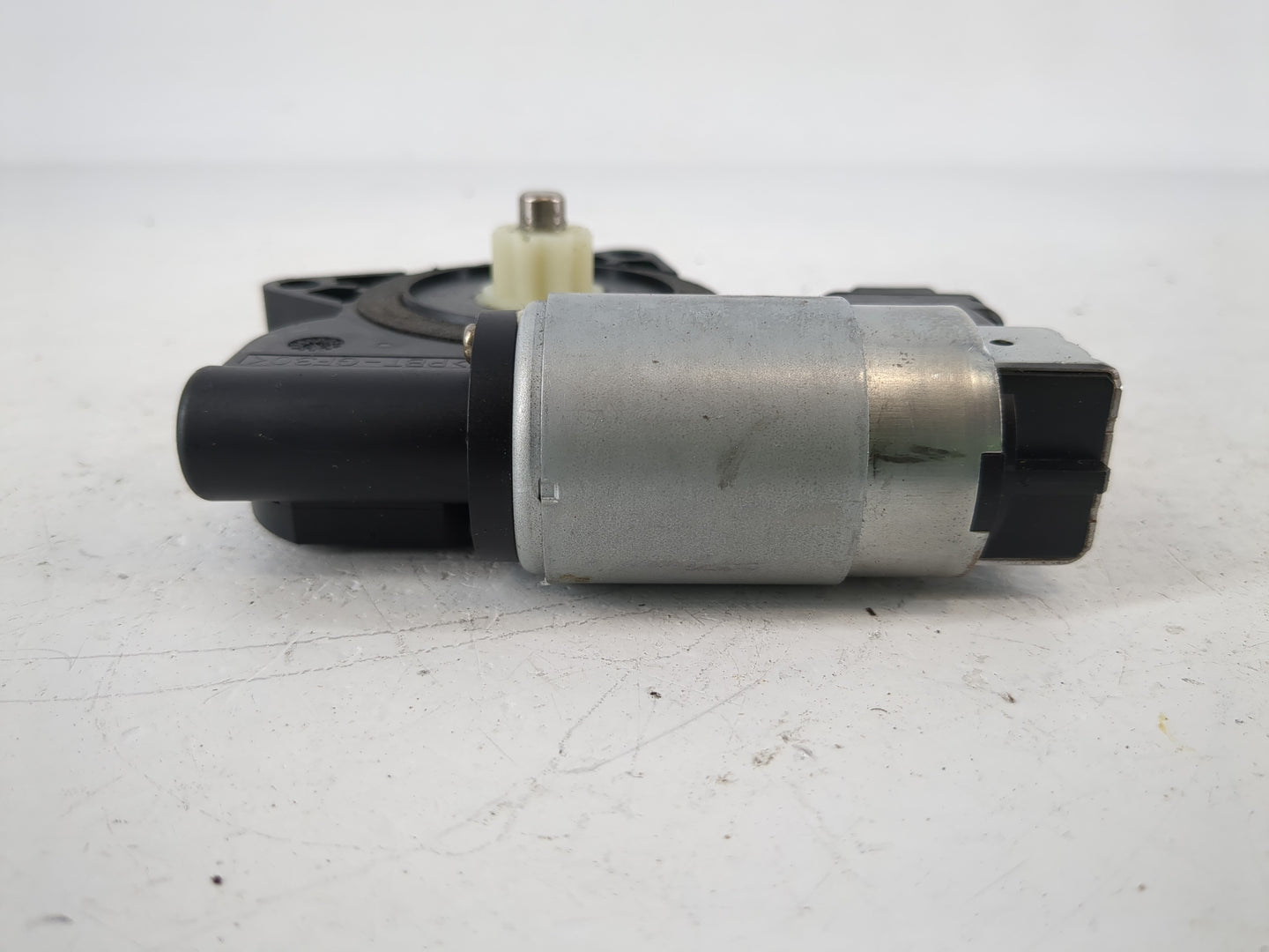 2006-2007 Mazda 6 Passenger Front Right Power Window Motor - Oemusedautoparts1.com
