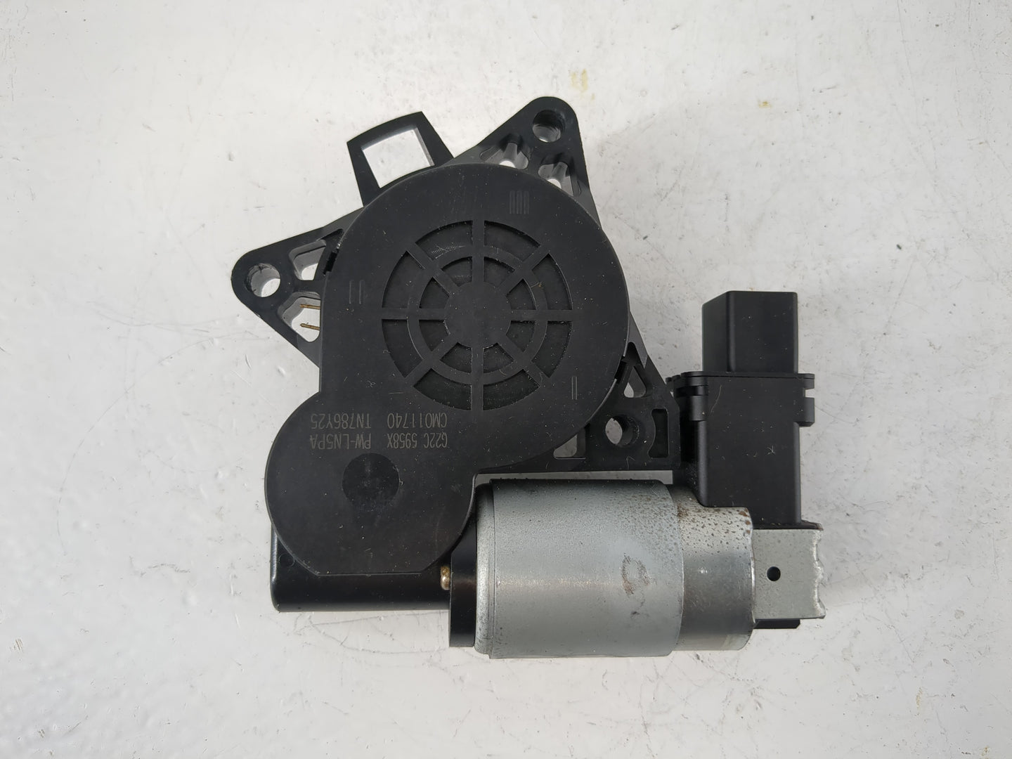 2007 Mazda 6 Passenger Rear Right Power Window Motor - Oemusedautoparts1.com