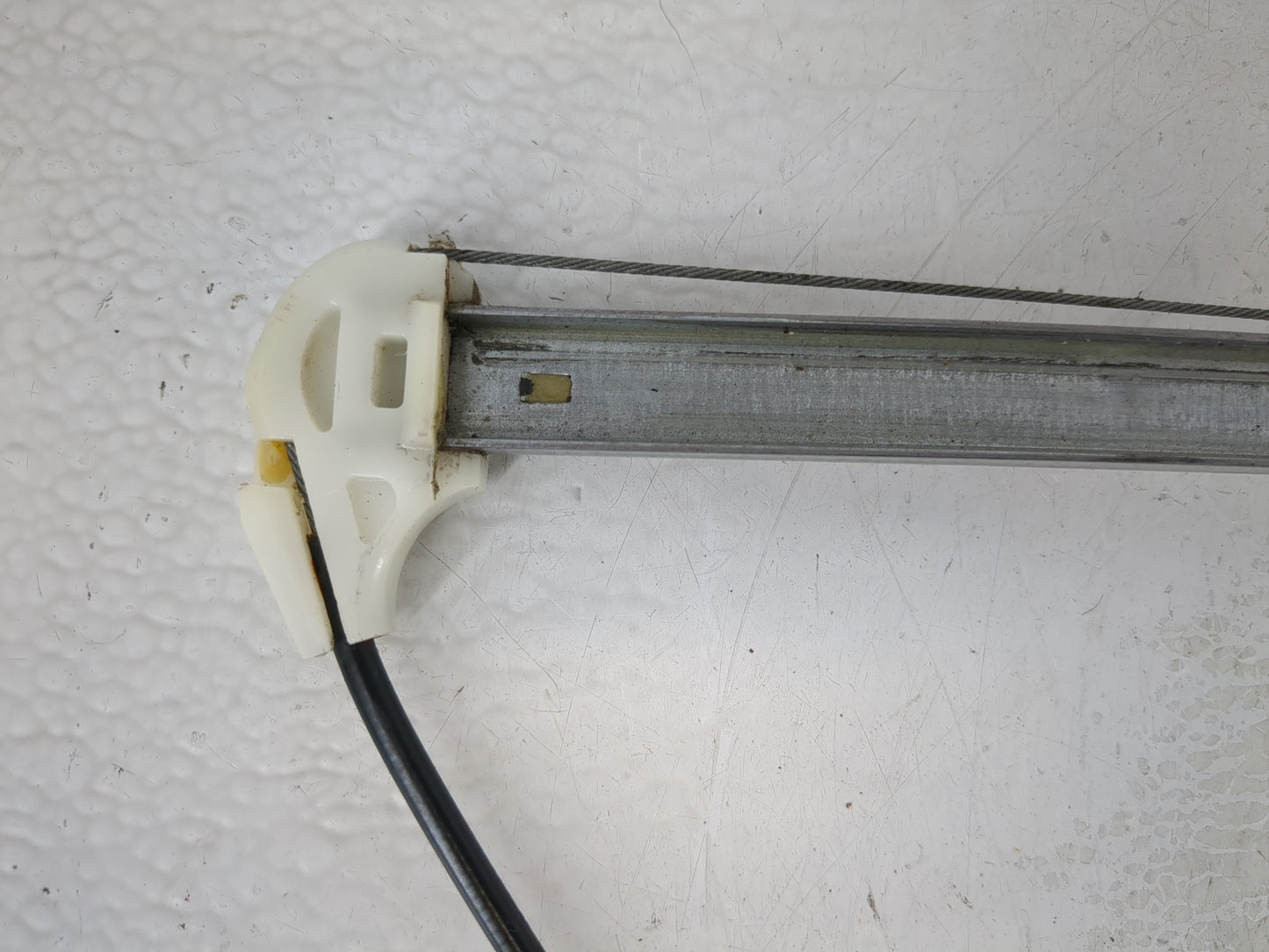 2003-2008 Mazda 6 Used Window Regulator Right Passenger Rear - Oemusedautoparts1.com
