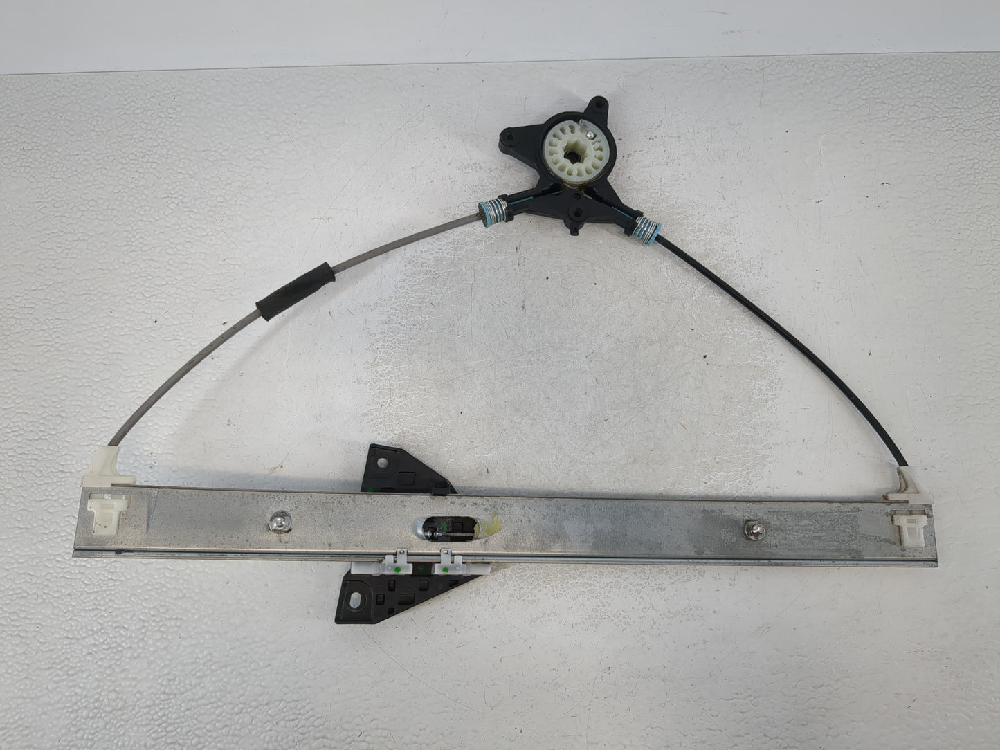 2007 Mazda 6 Driver Left Front Window Regulator - Oemusedautoparts1.com