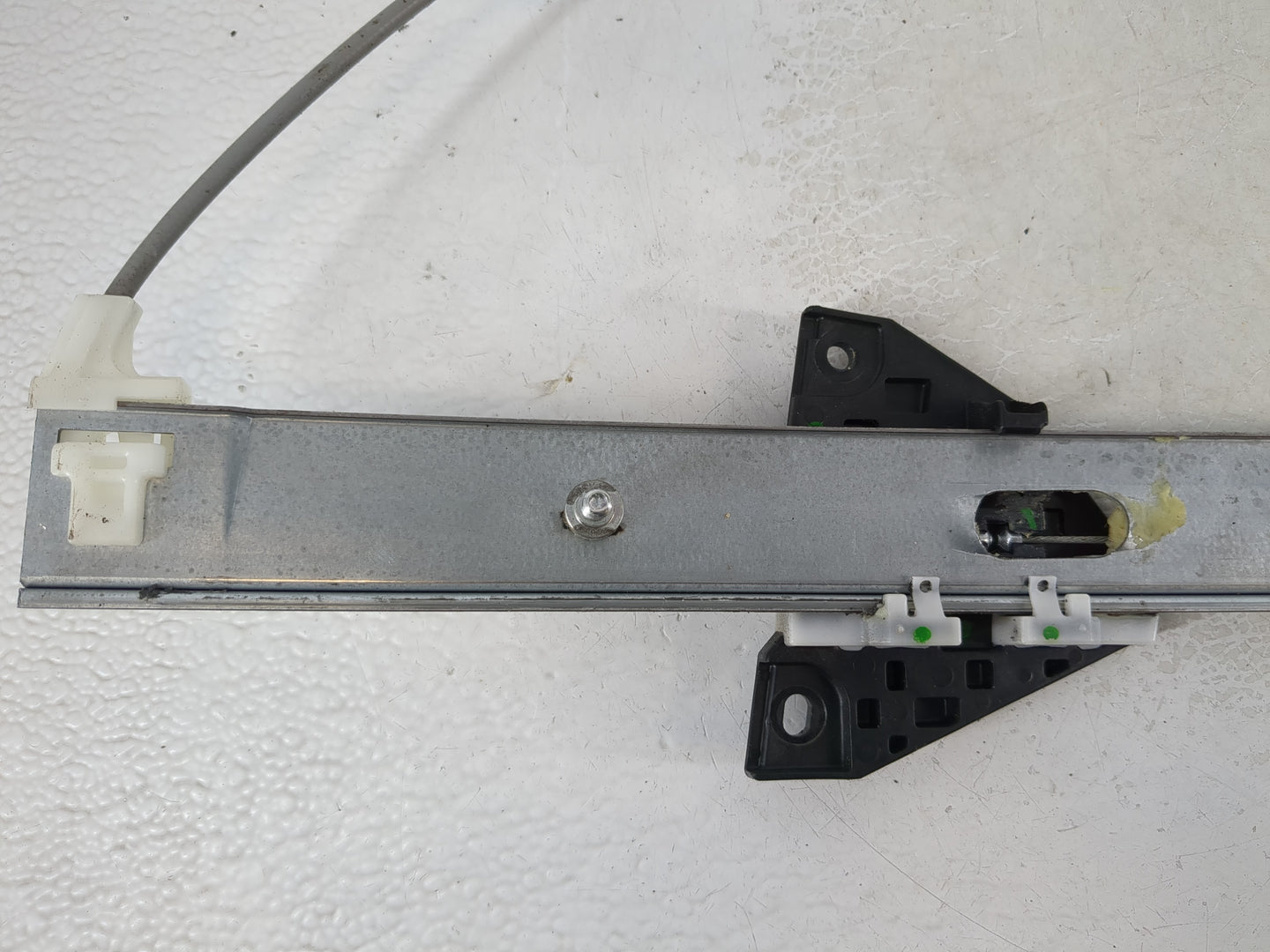 2007 Mazda 6 Driver Left Front Window Regulator - Oemusedautoparts1.com
