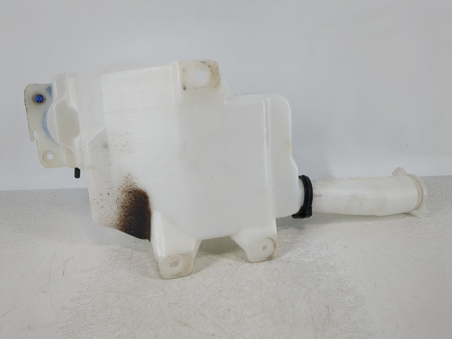 2007 Mazda 6 Windshield Washer Fluid Reservoir Bottle Oem - Oemusedautoparts1.com