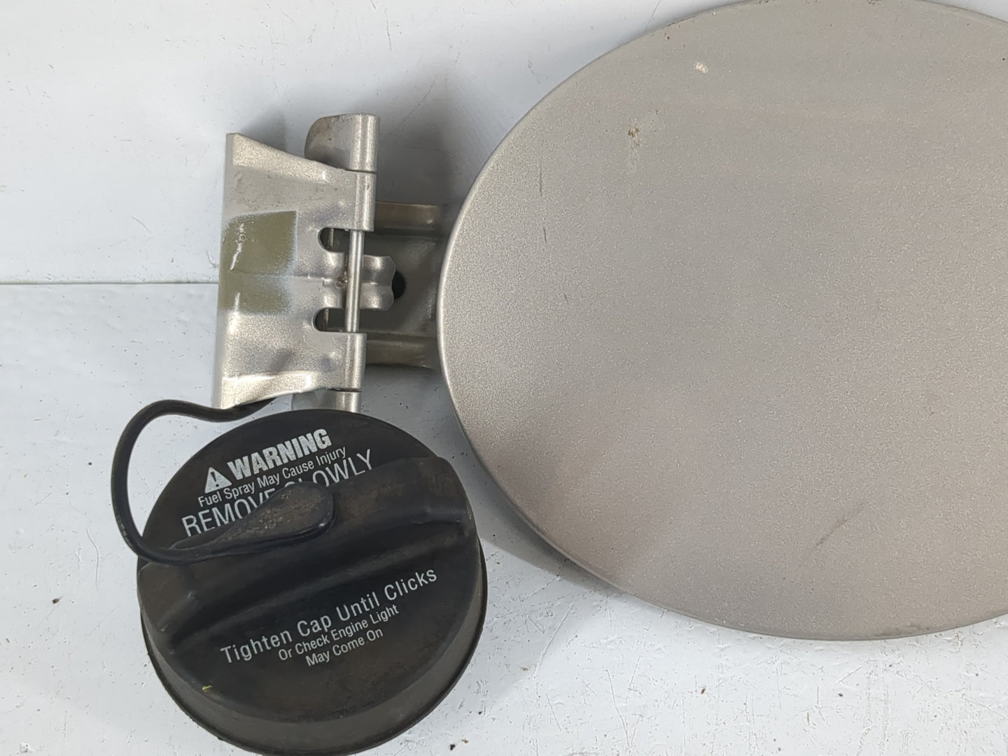 2007 Mazda 6 Fuel Tank Door Lid Gas Tank Beige - Oemusedautoparts1.com