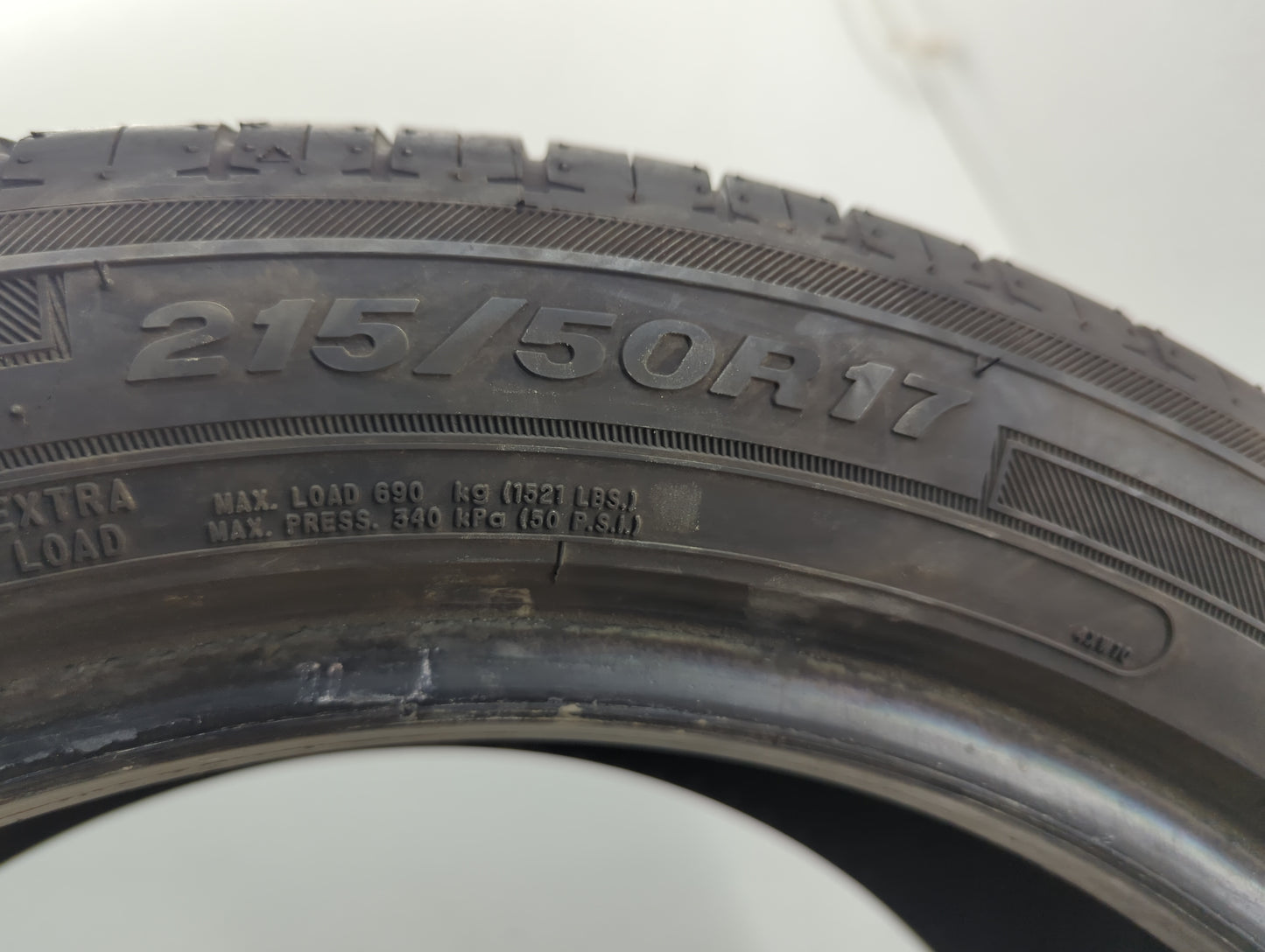 Used Tire 215/50R17 MASTERCRAFT AVENGER 95W - Tread Depth 9/32 - Oemusedautoparts1.com