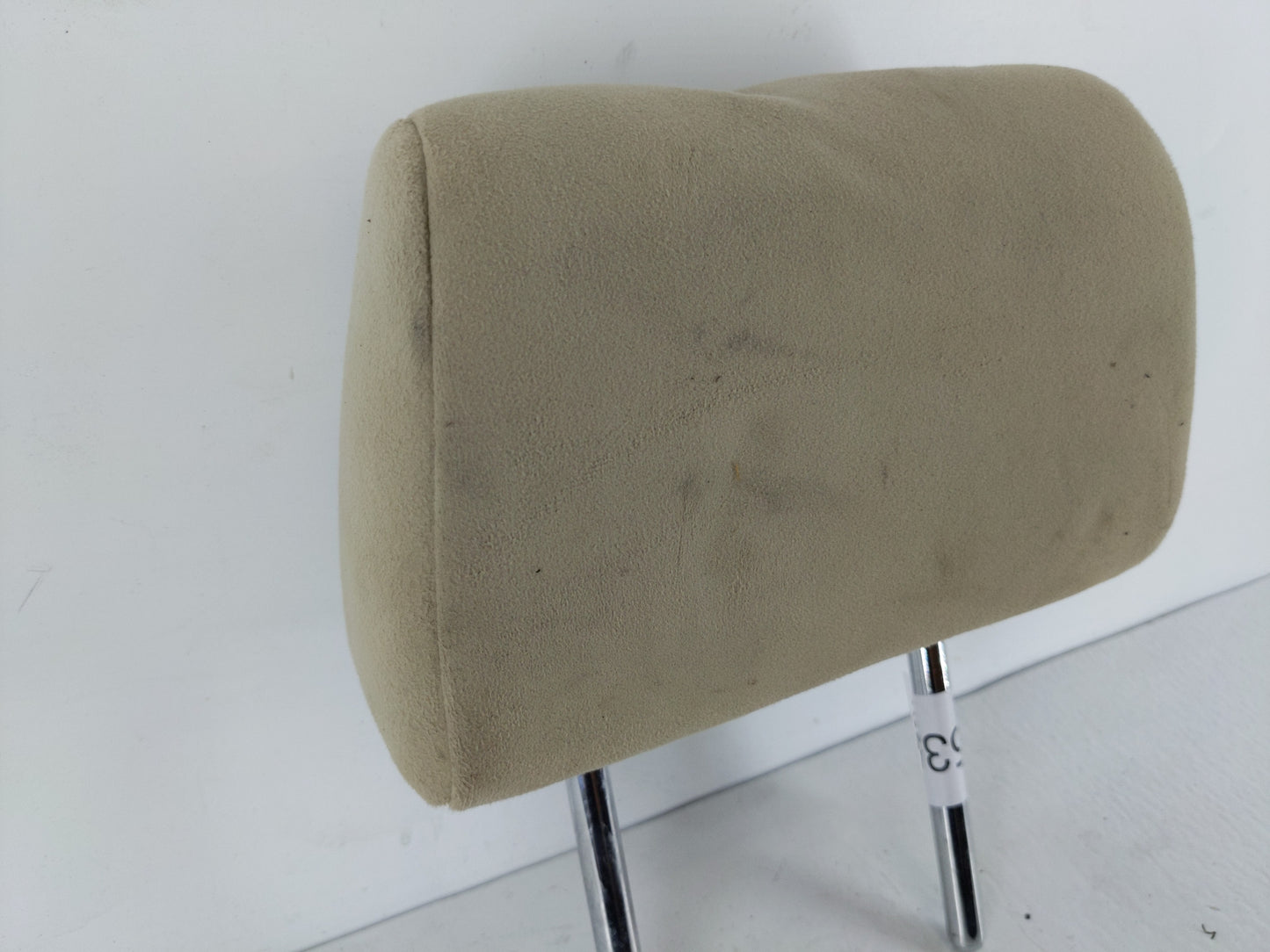 2006-2007 Mazda 6 Headrest Head Rest Rear Center Seat Fits Fits 2006 2007 OEM Used Auto Parts - Oemusedautoparts1.com