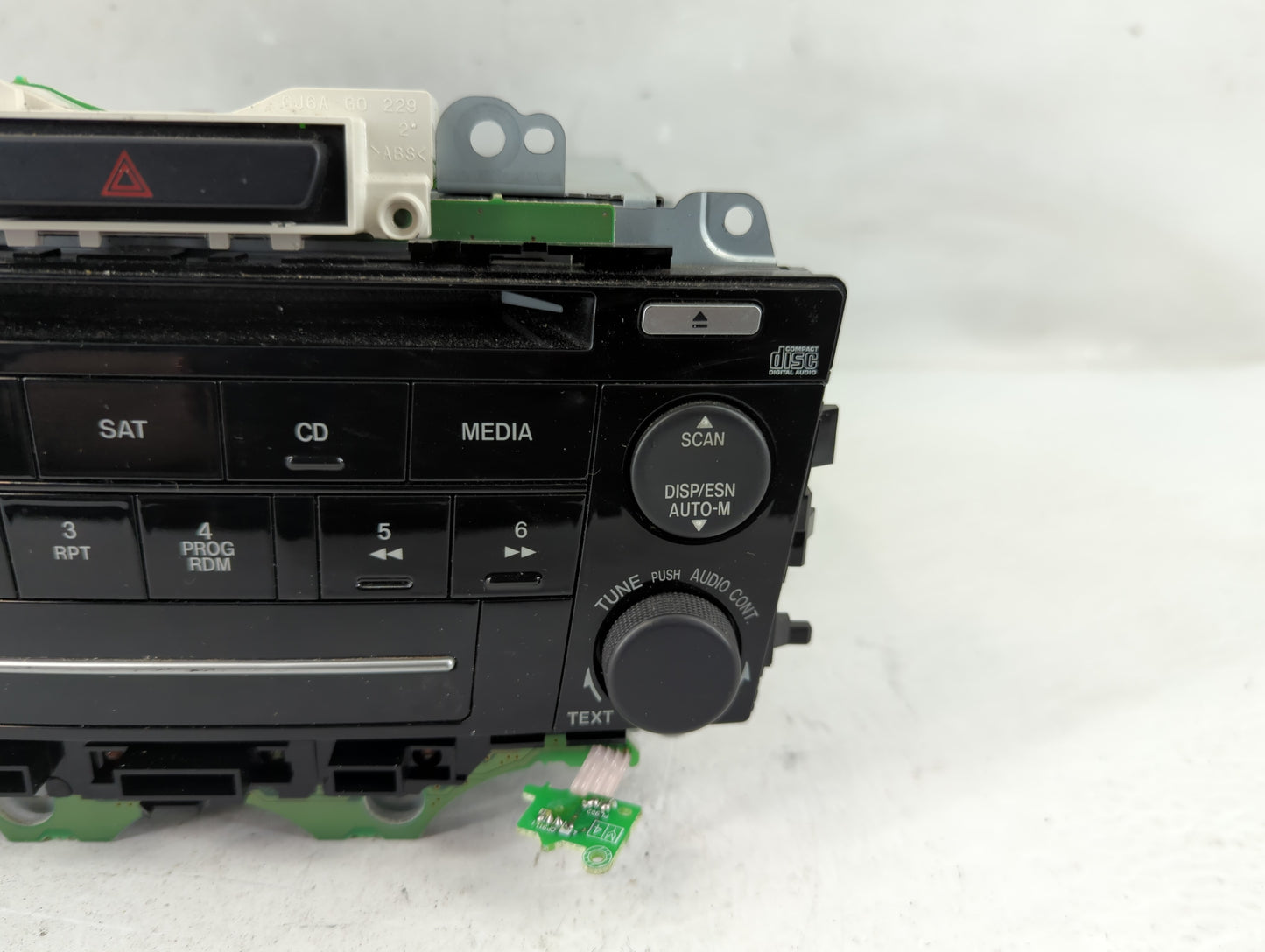 2006-2008 Mazda 6 Radio AM FM Cd Player Receiver Replacement P/N:CQ-JM4560AK Fits Fits 2006 2007 2008 OEM Used Auto Parts - 