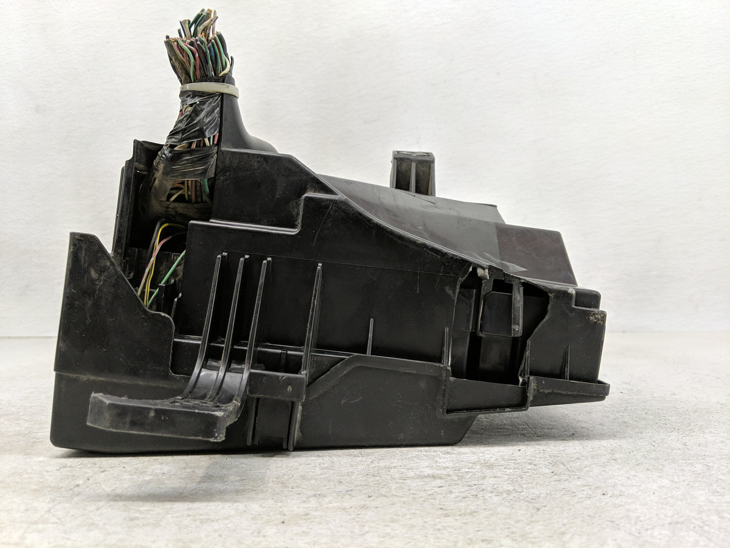 2006-2008 Mazda 6 Fusebox Fuse Box Panel Relay Module Fits Fits 2006 2007 2008 OEM Used Auto Parts - Oemusedautoparts1.com