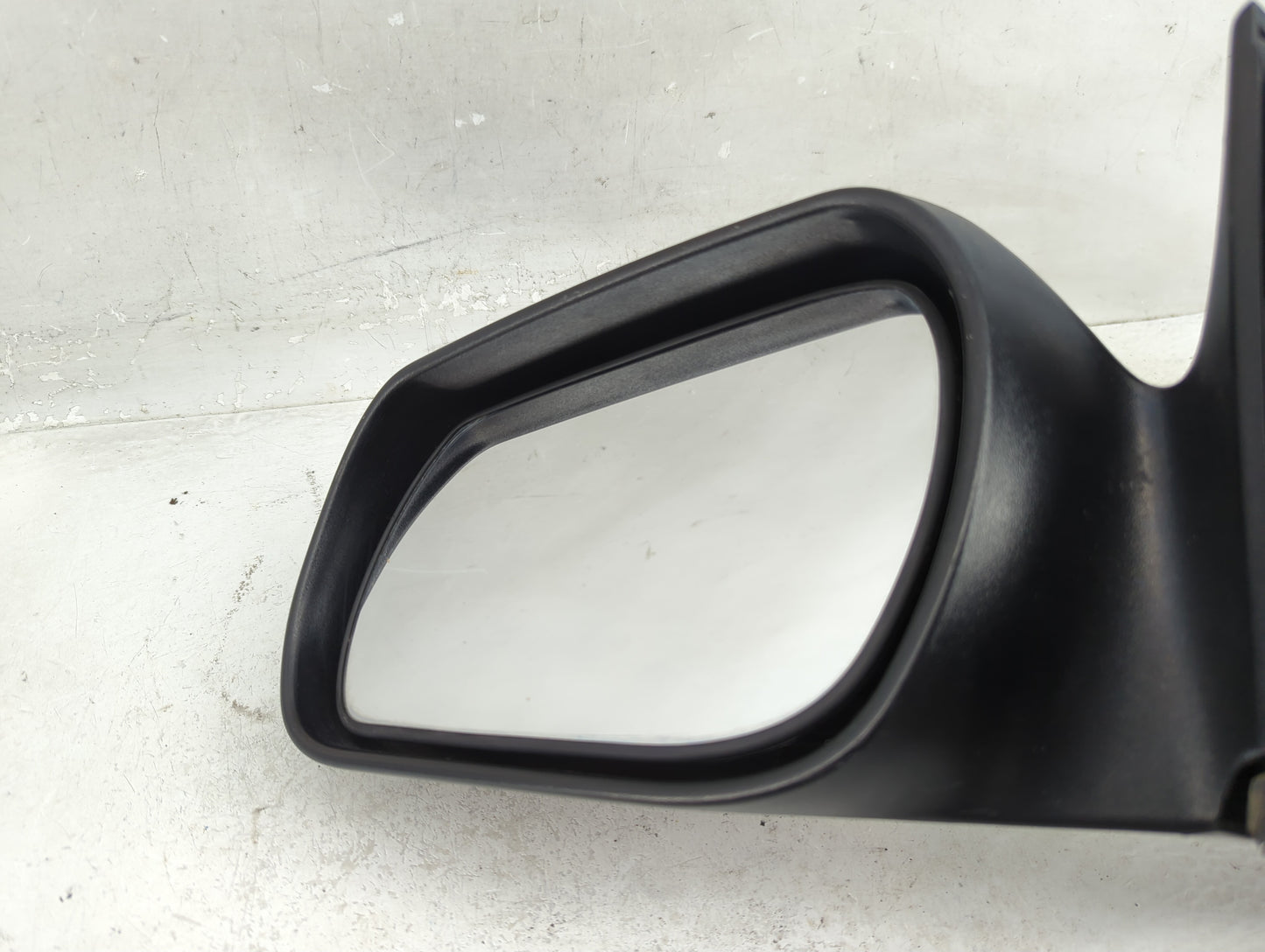 2006-2007 Mazda 6 Driver Side View Mirror - Left Door Mirror OEM Used - Oemusedautoparts1.com