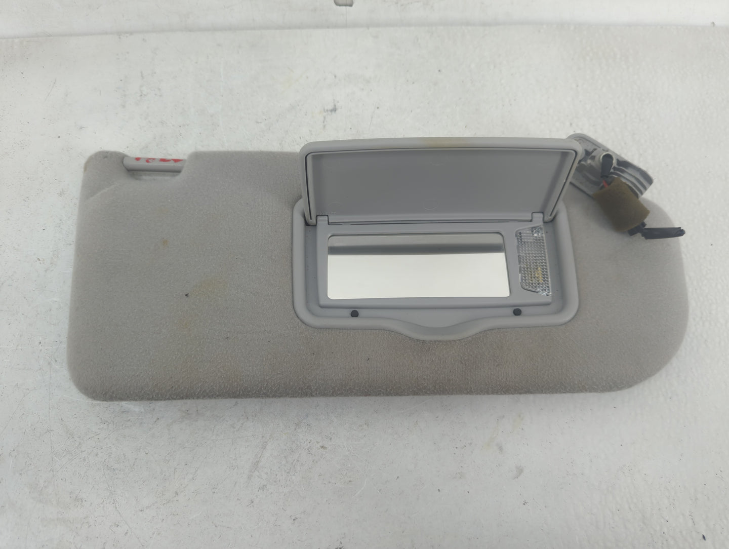 2006-2008 Mazda 6 Sun Visor Shade Replacement Passenger Right Mirror Fits Fits 2006 2007 2008 OEM Used Auto Parts - Oemuseda
