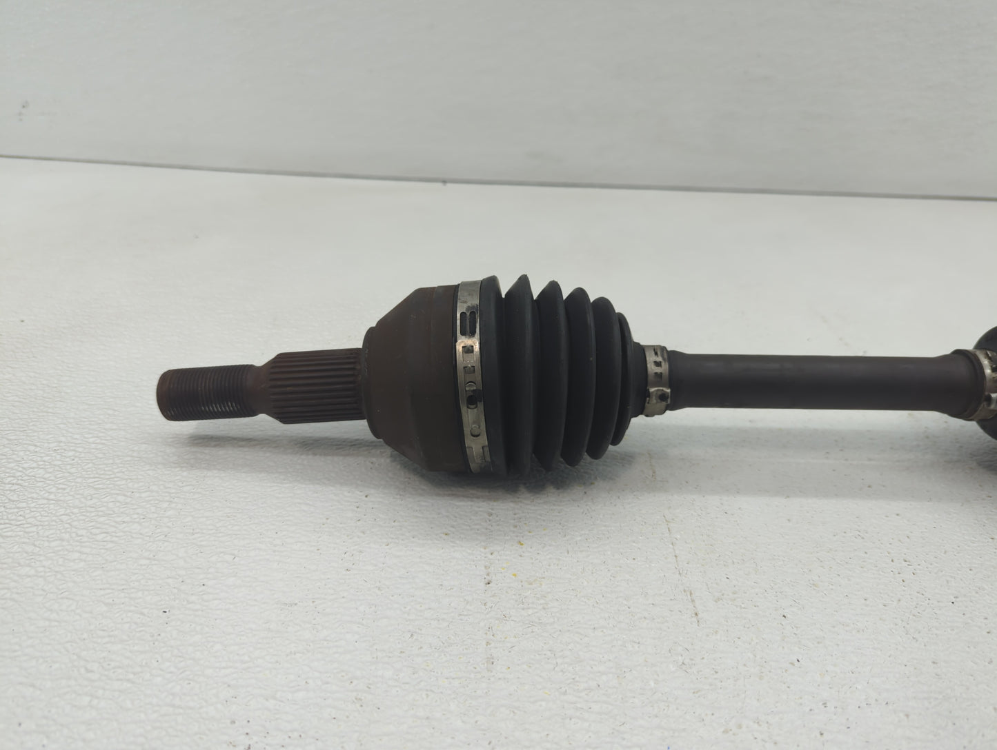 2007 Mazda 6 Axle Shaft Front Driver Cv C/v - Oemusedautoparts1.com