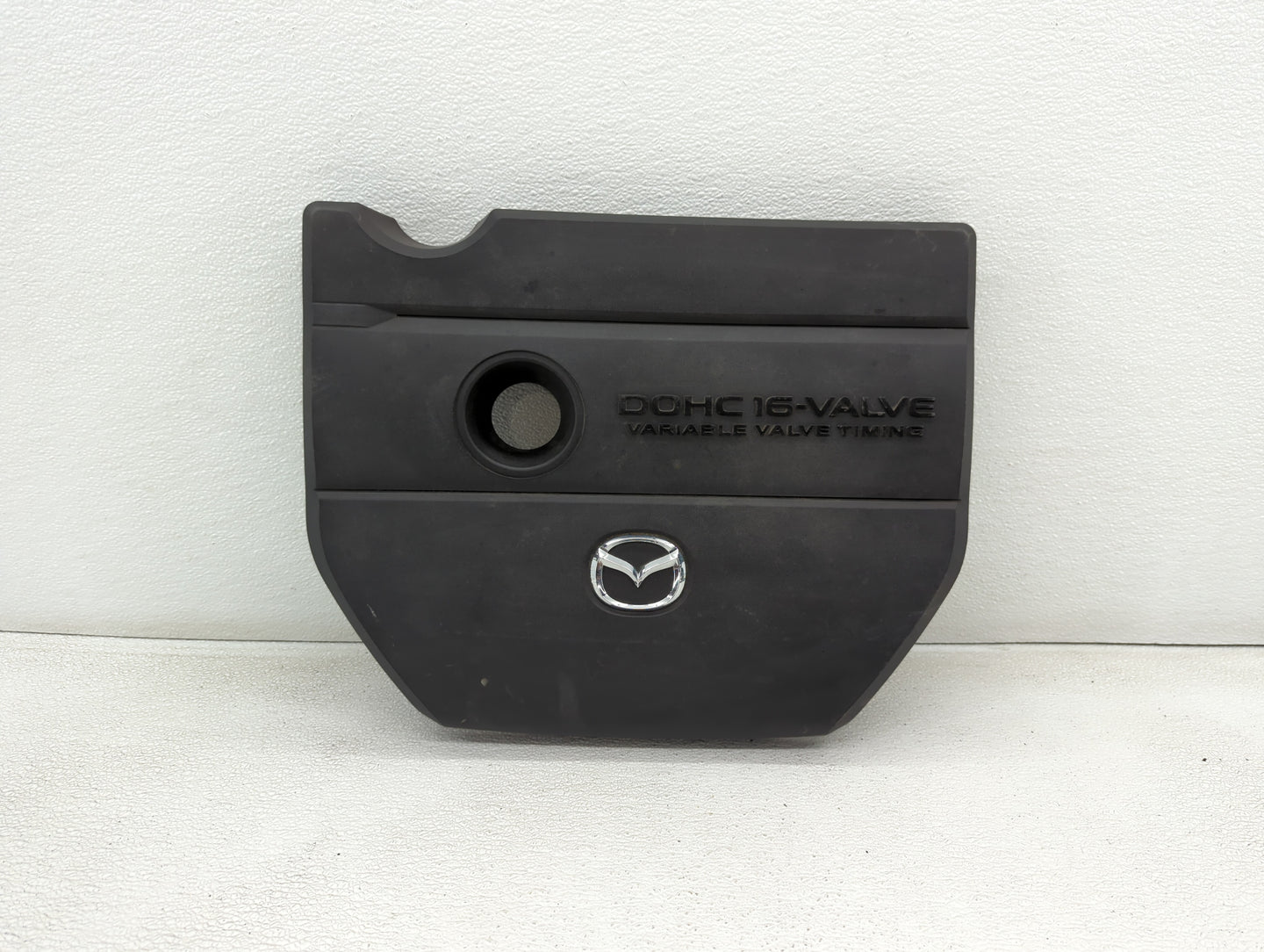 2007 Mazda 6 Engine Cover - Oemusedautoparts1.com